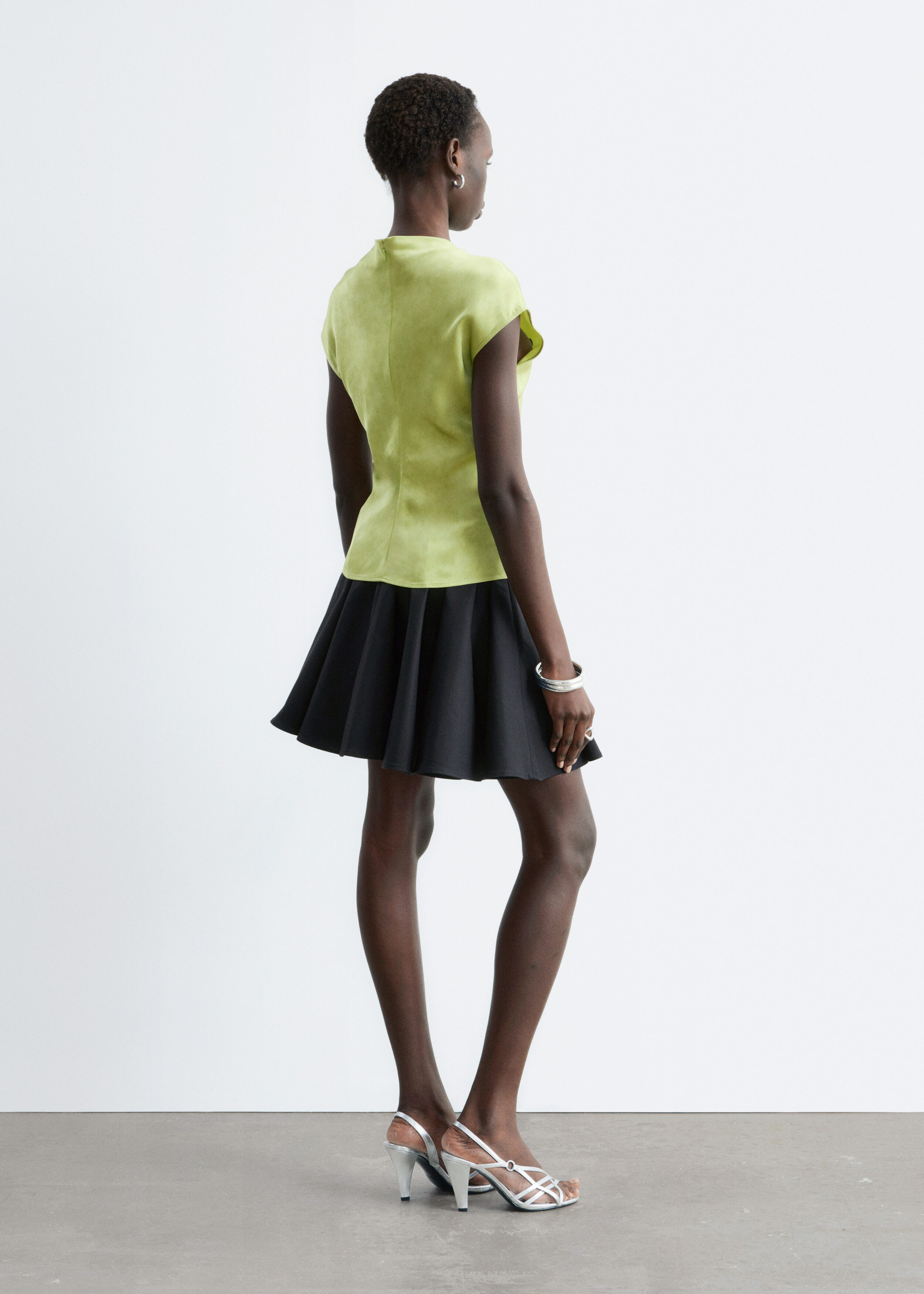& Other Stories TEXTURED VISCOSE SLEEVELESS TOP