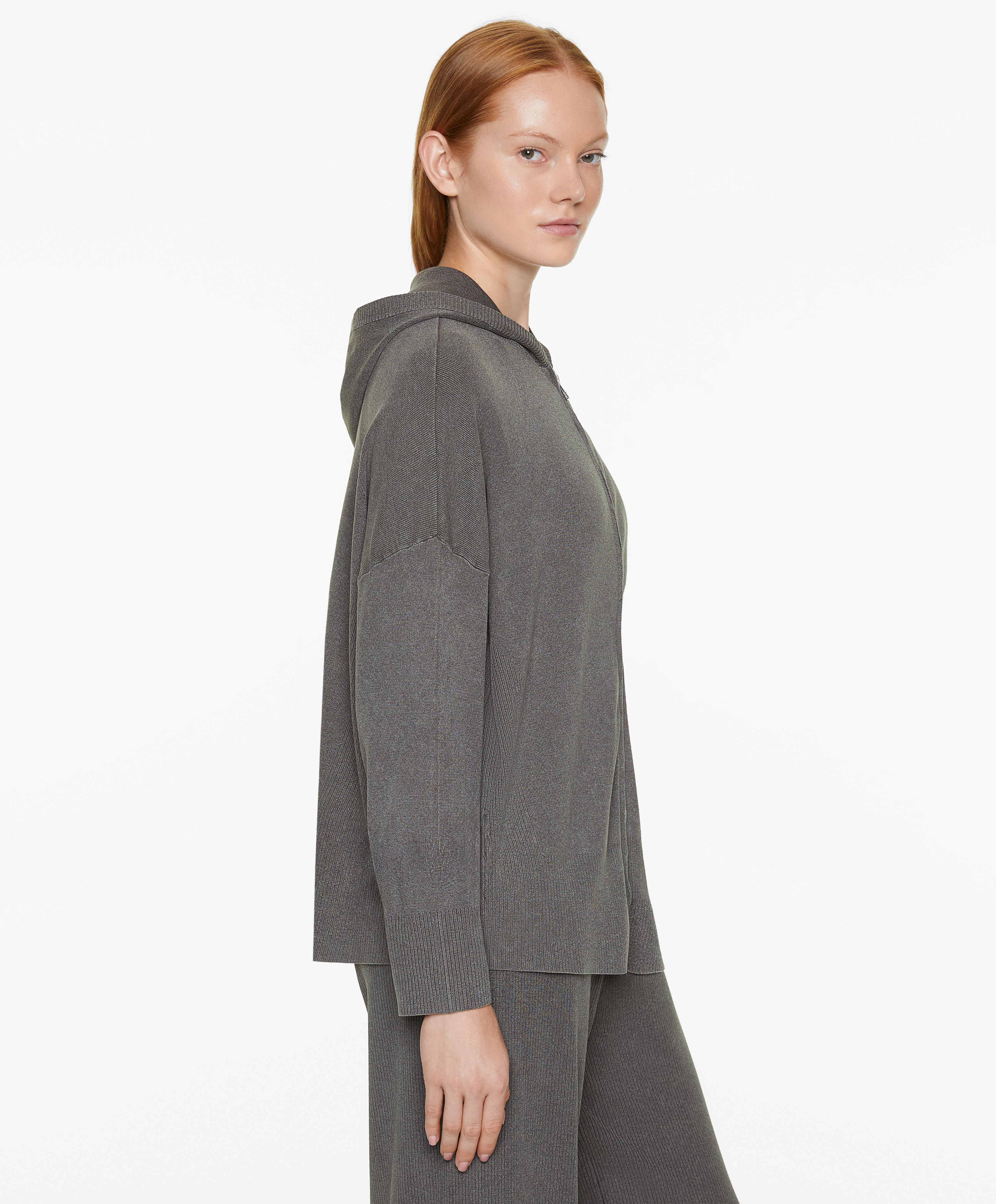 OYSHO Hooded knit sweatshirt