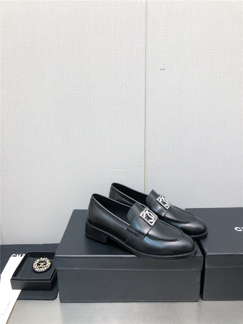 chanel chunky heel round toe shoes - Sneaker Replica Workshop