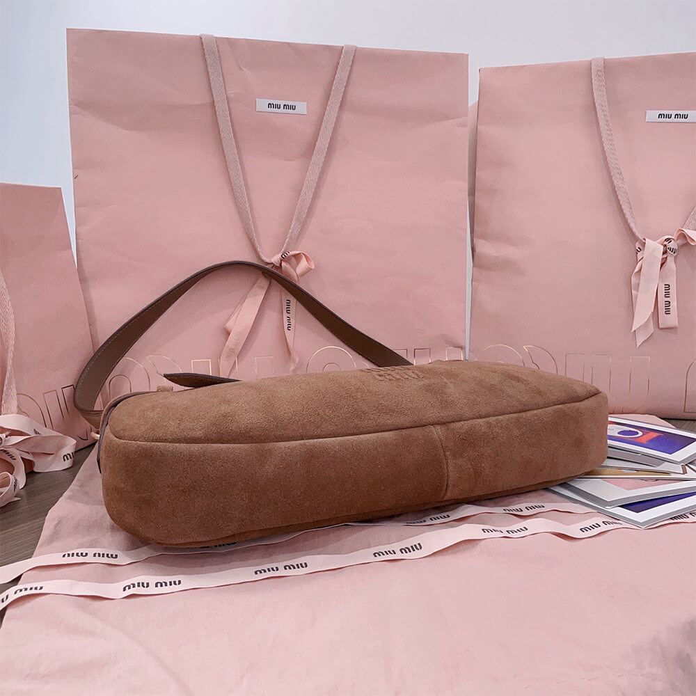 MIUMIU Medium Aventure suede bag(HIGH-END GRADE) - Top Club