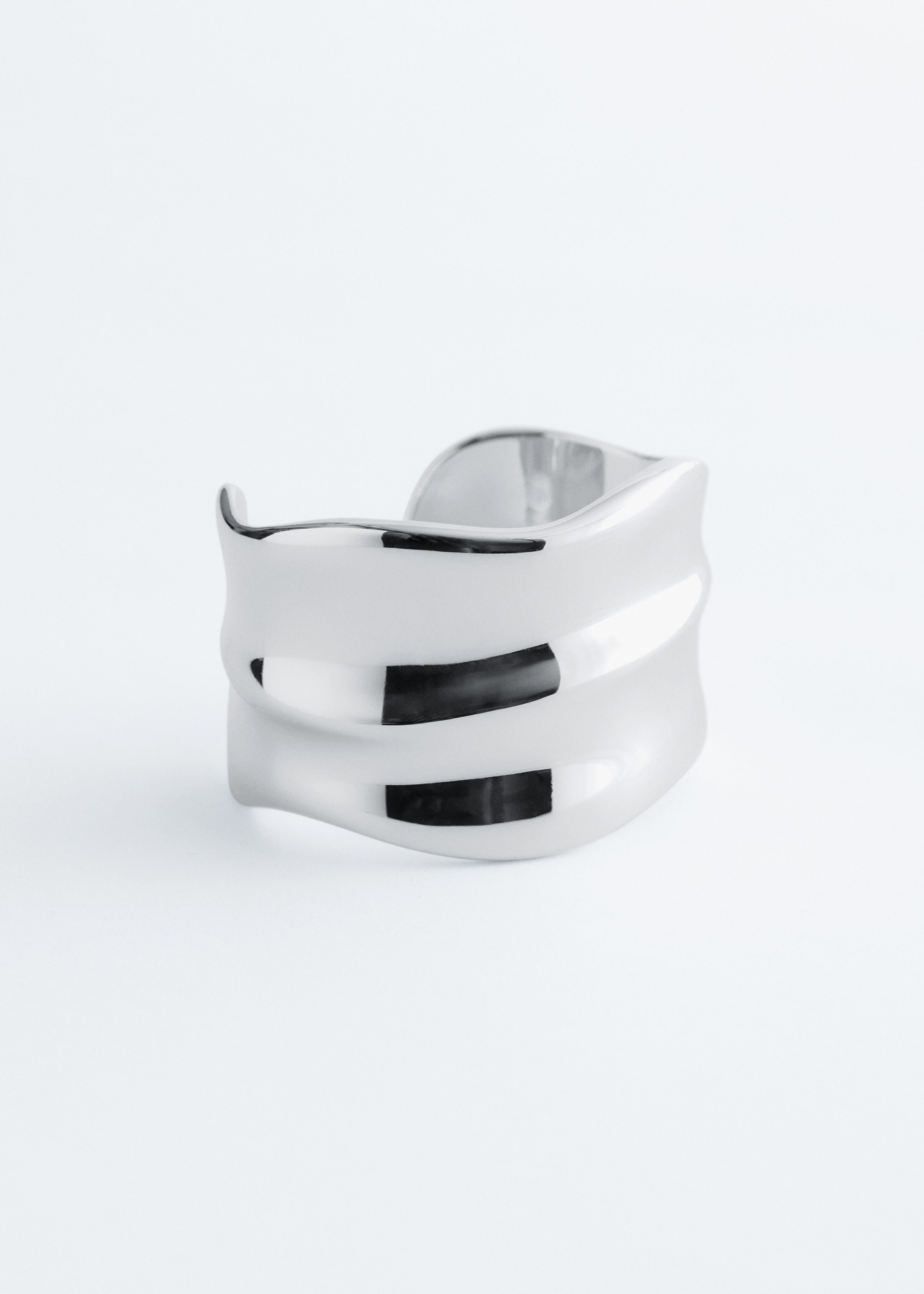 & Other Stories WAVY CUFF BRACELET