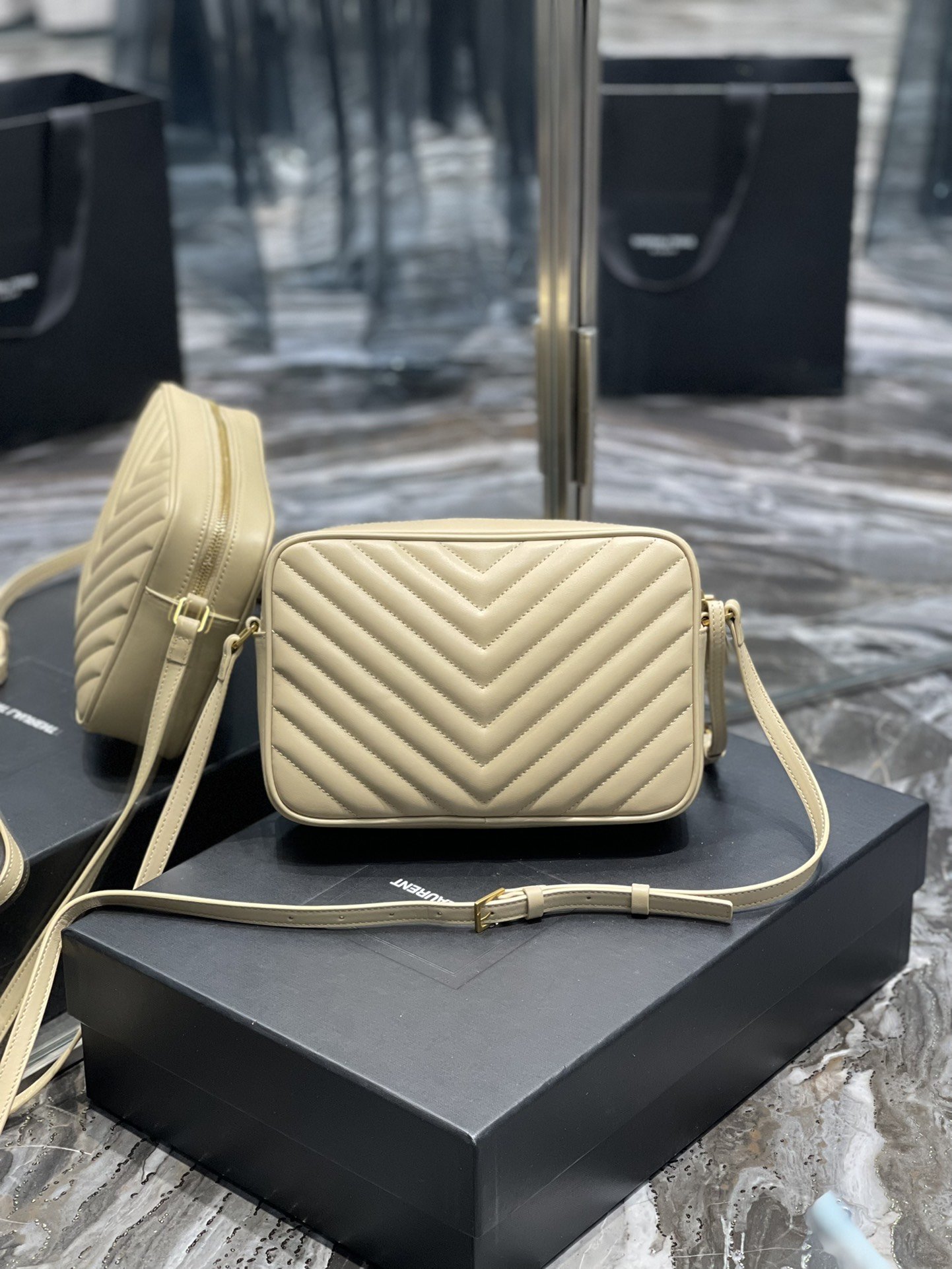 Y Lou Camera Bag Beige With Gold Toned Hardware - Top Club