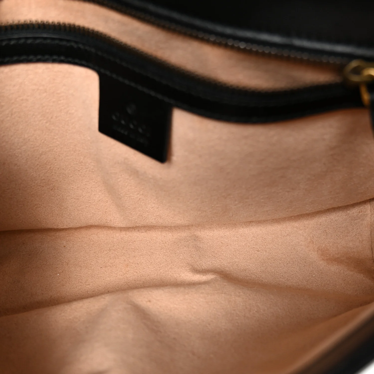 Calfskin Matelasse Small GG Marmont Shoulder Bag Black - Top Club