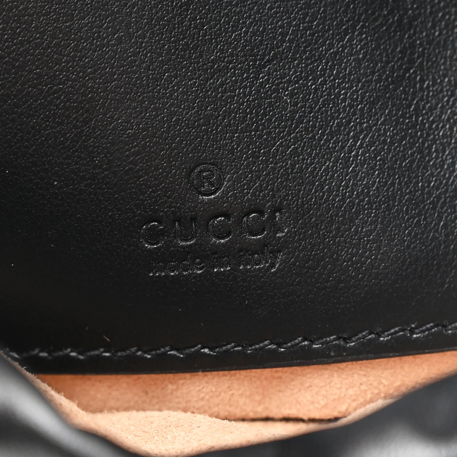 Calfskin Matelasse Mini GG Marmont 2.0 Bucket Bag Black - Top Club