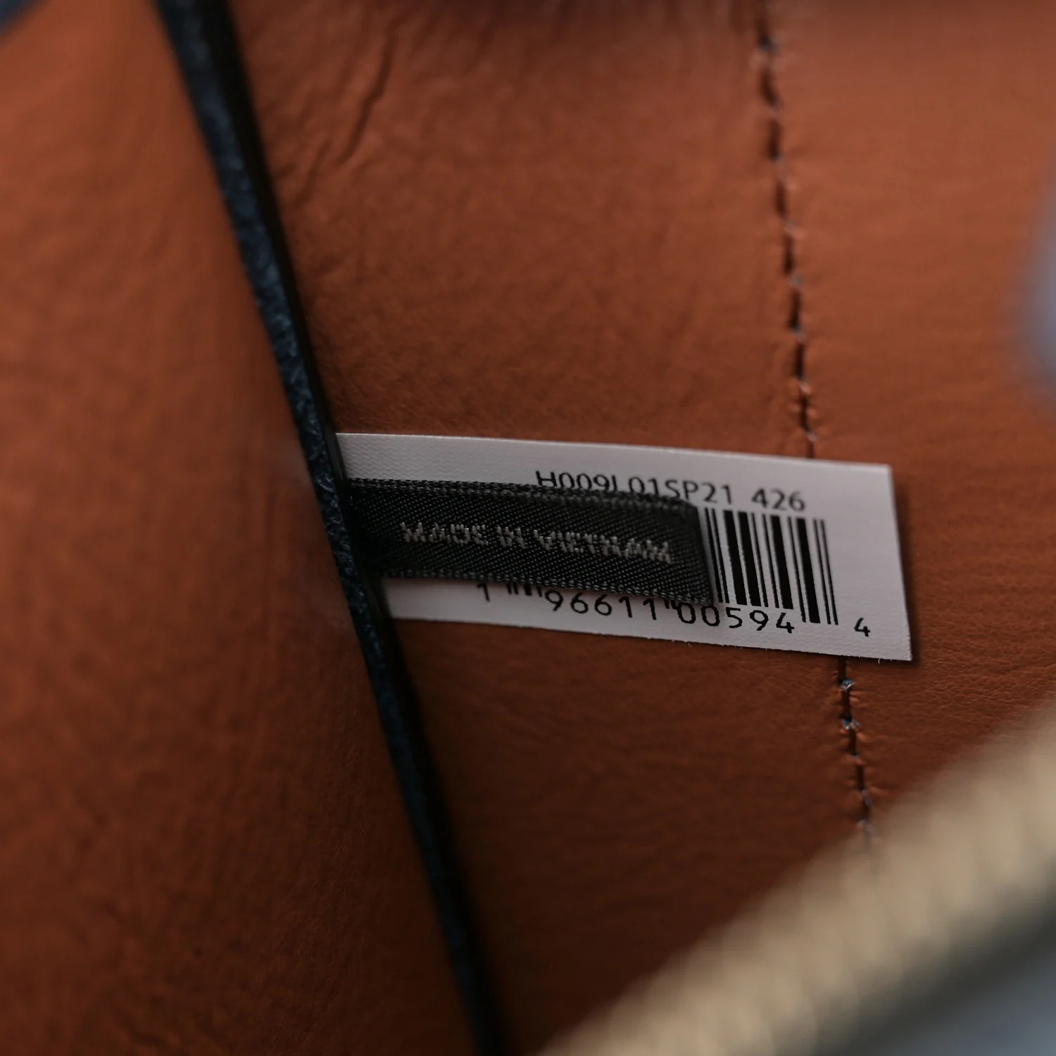 Grained Calfskin Small The Tote Bag Blue Sea - Top Club