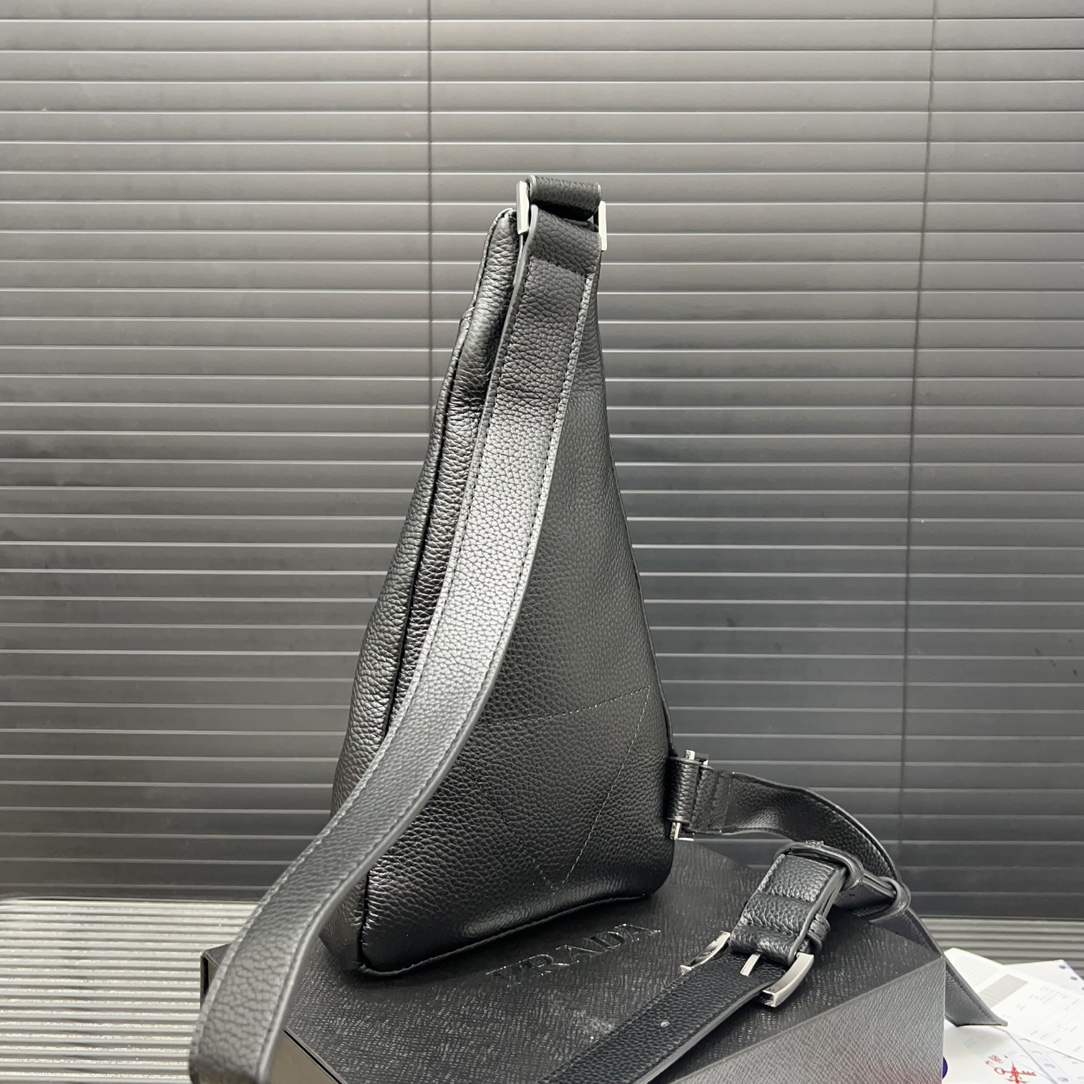 Pra new arrvial Cross men bag size: 17*32 cm - Top Club