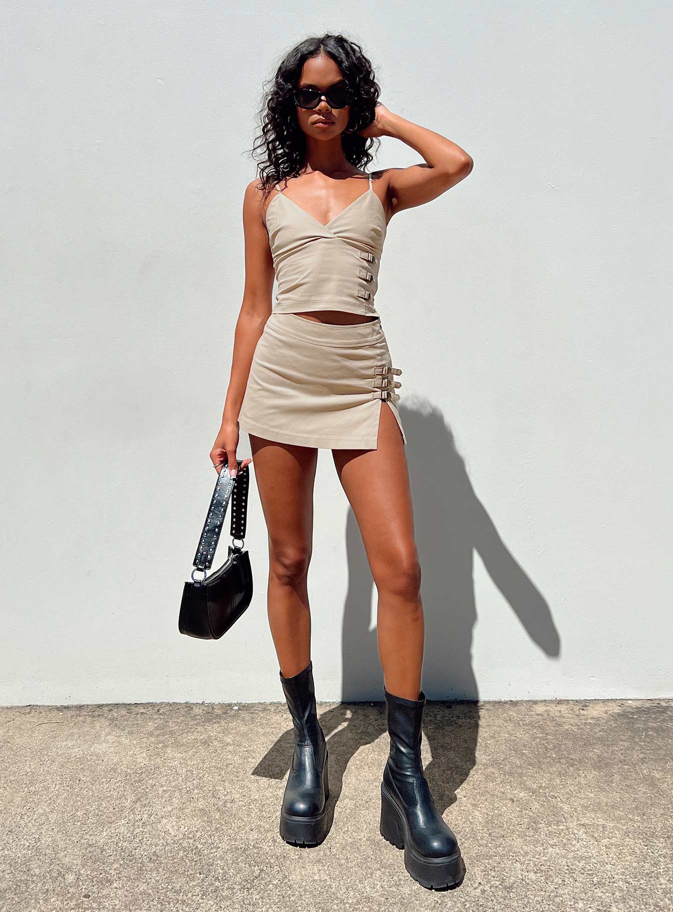 Back 2k Mini Skirt Taupe