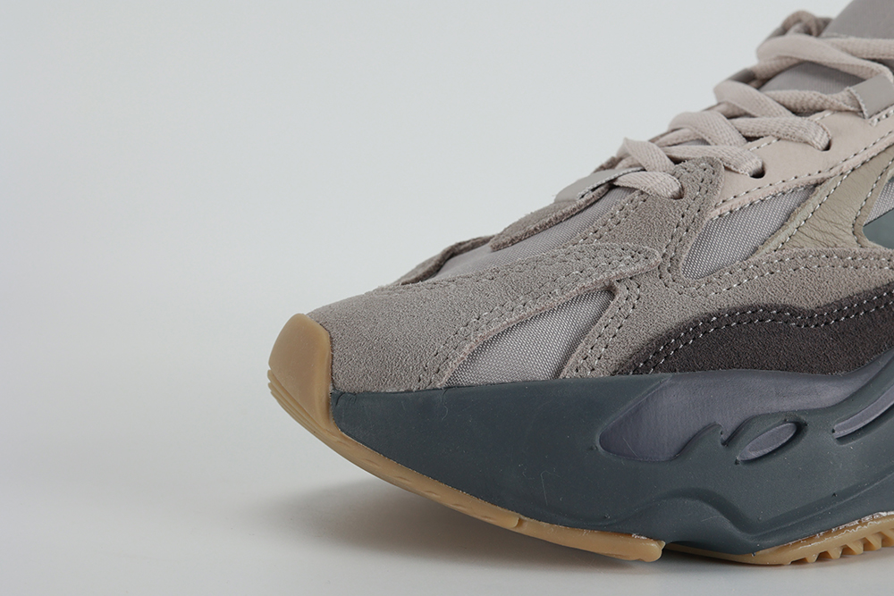 Yeezy Replica 700 V2 Tephra - Sneaker Replica Workshop
