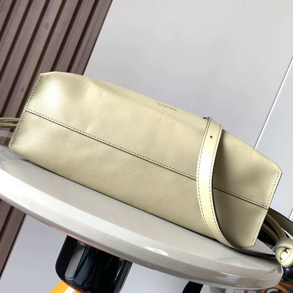 LOEWE Medium Flamenco clutch in nappa calfskin(HIGH-END GRADE) - Top Club
