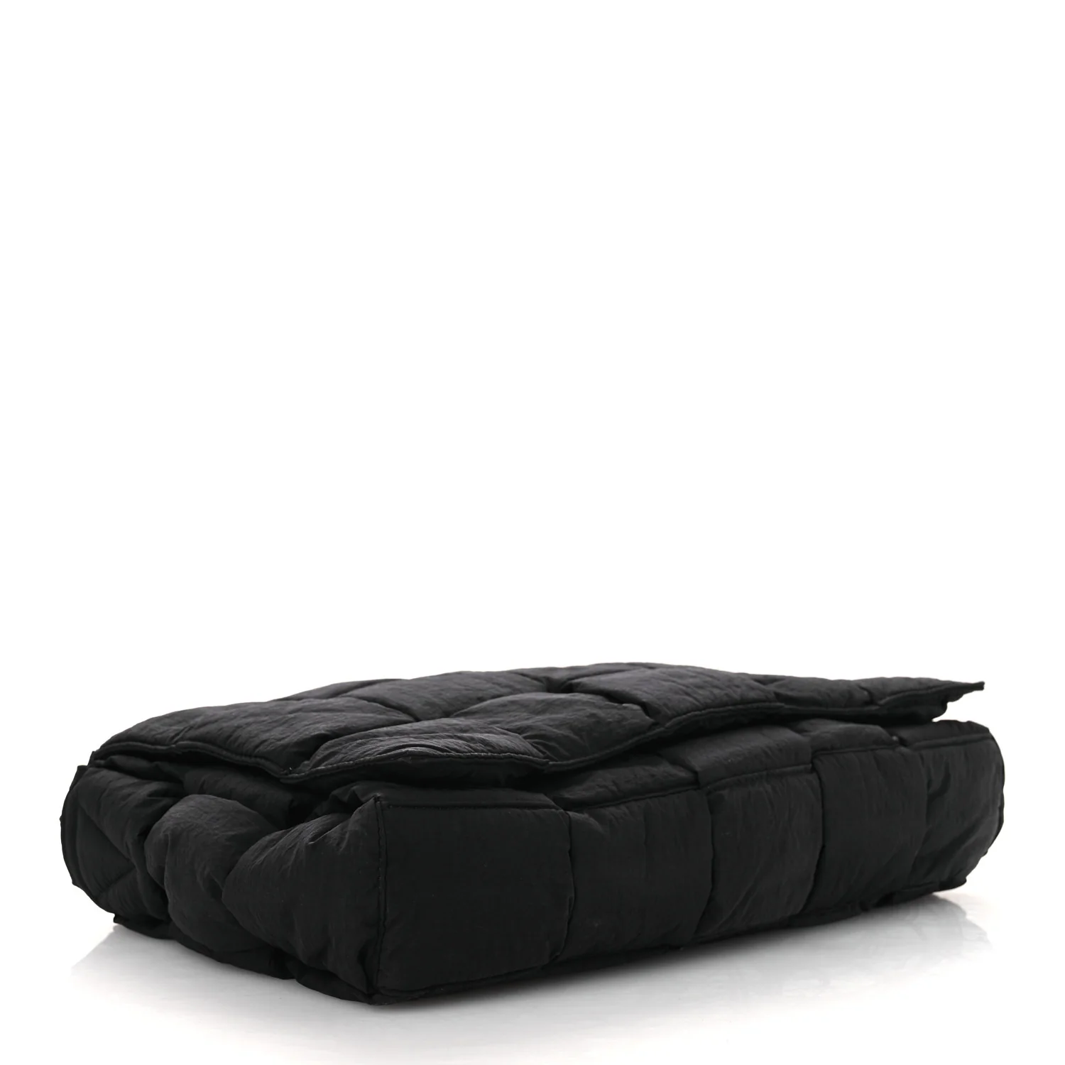 Nylon Intrecciato Padded Tech Maxi Cassette Bag Black - Top Club