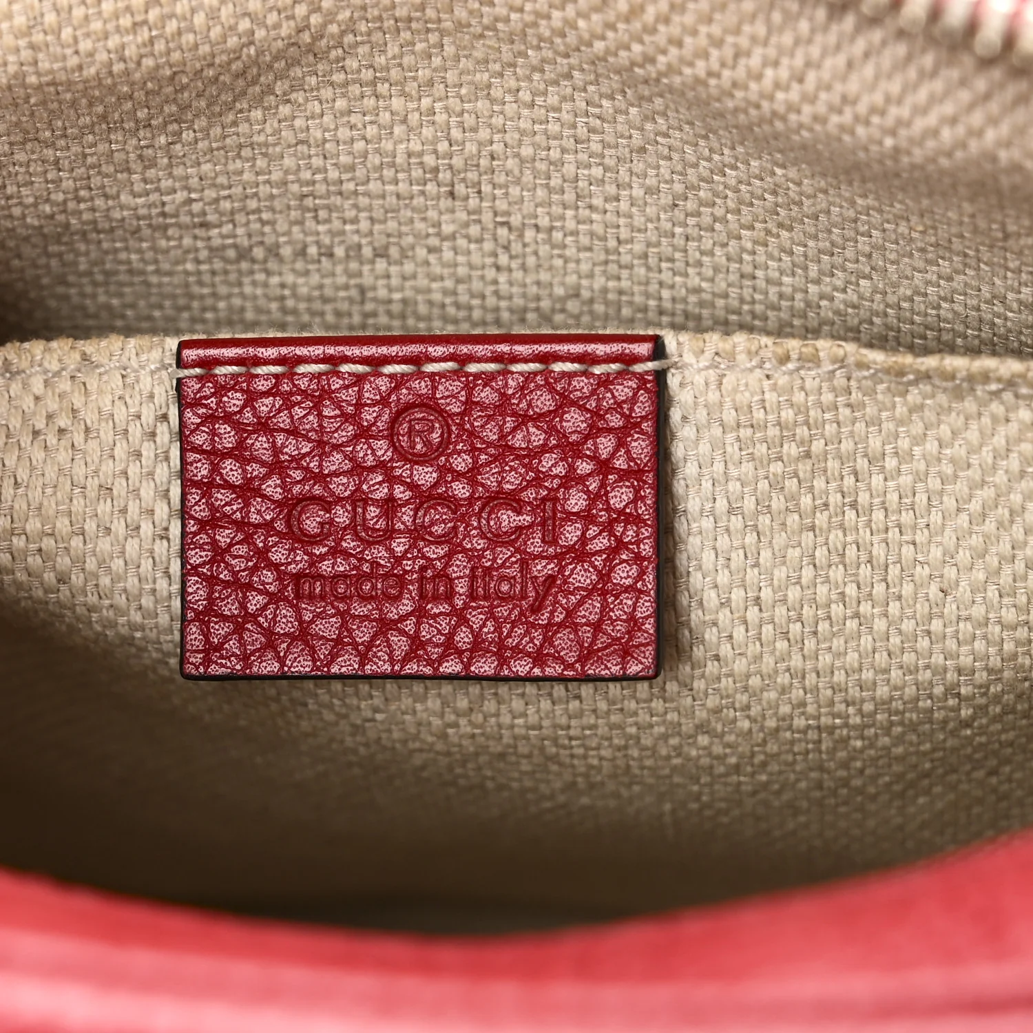 Pebbled Calfskin Small Soho Disco Bag Tabasco Red - Top Club