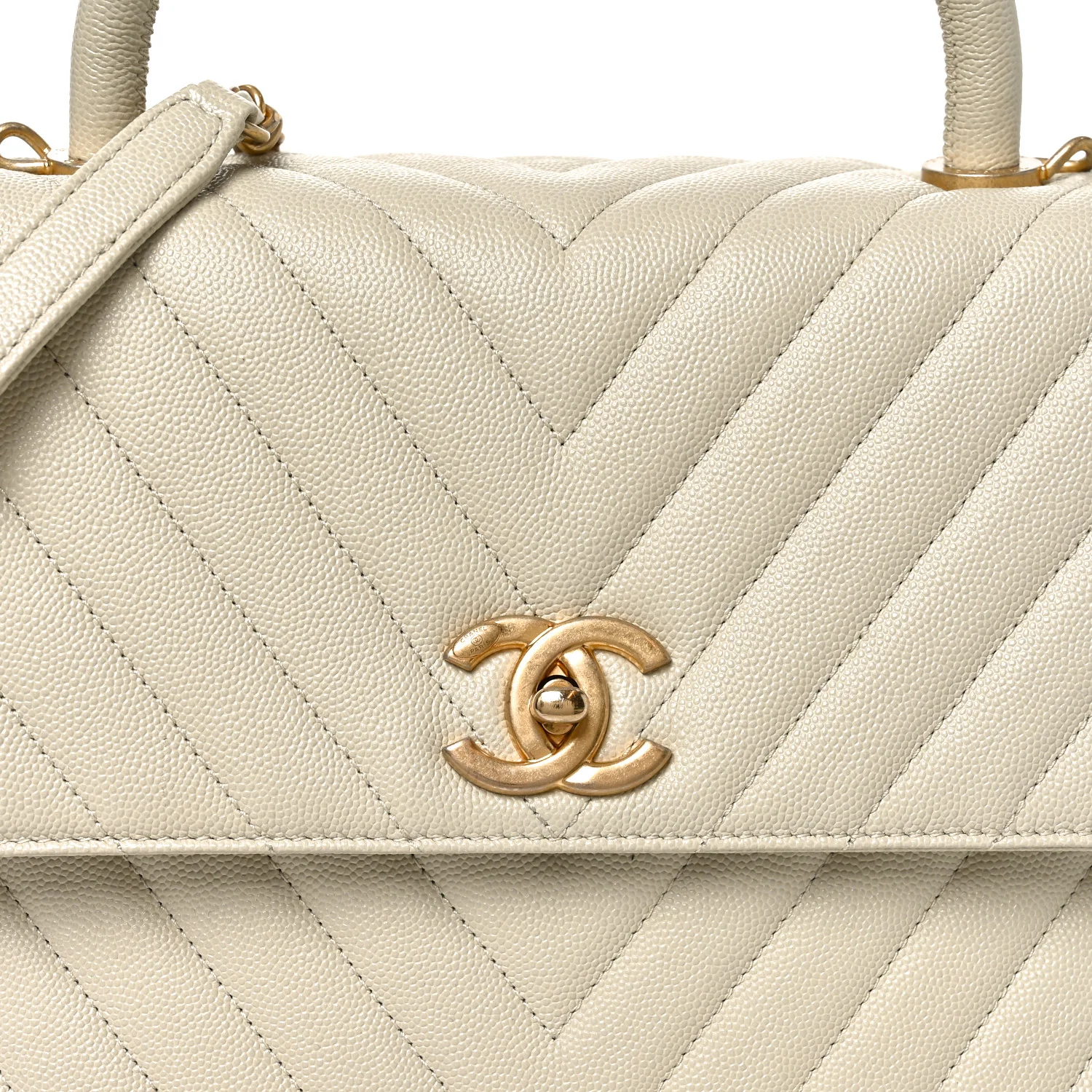 Caviar Chevron Quilted Medium Coco Handle Flap White - Top Club