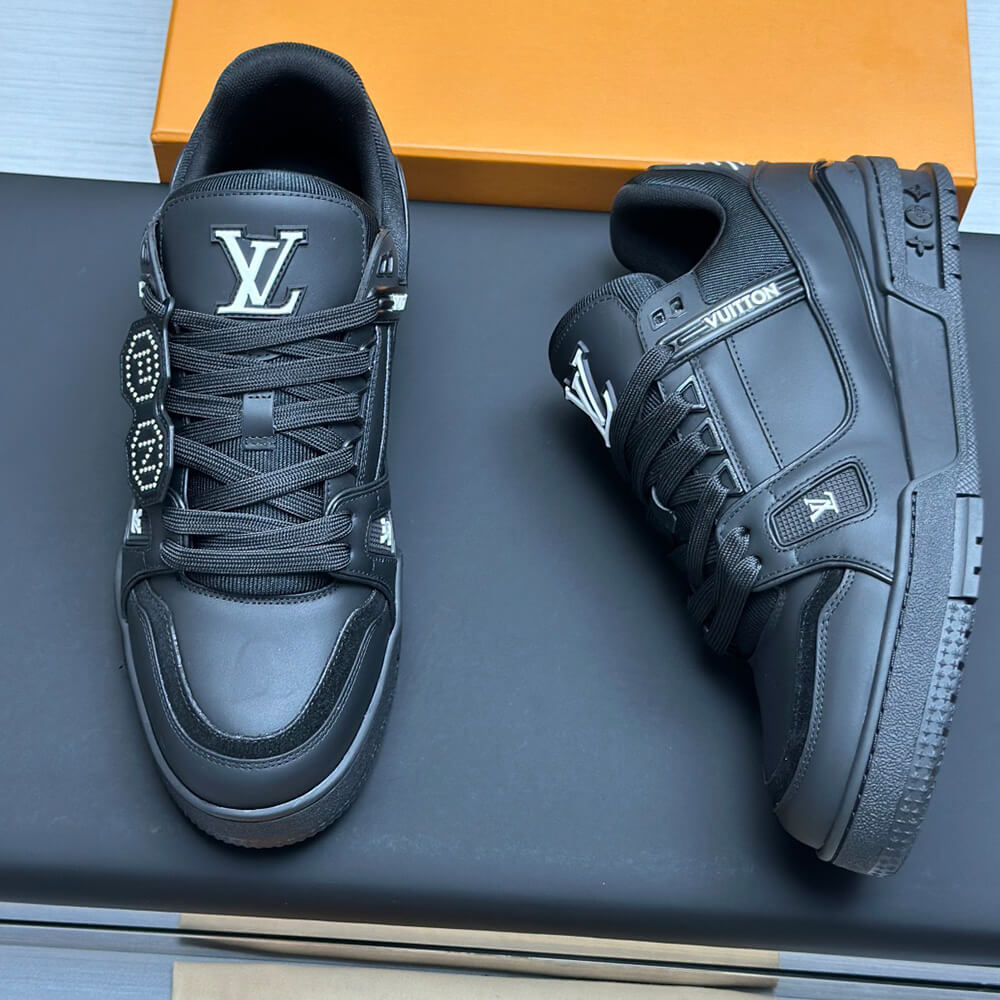 LV Trainer Sneaker - Top Club