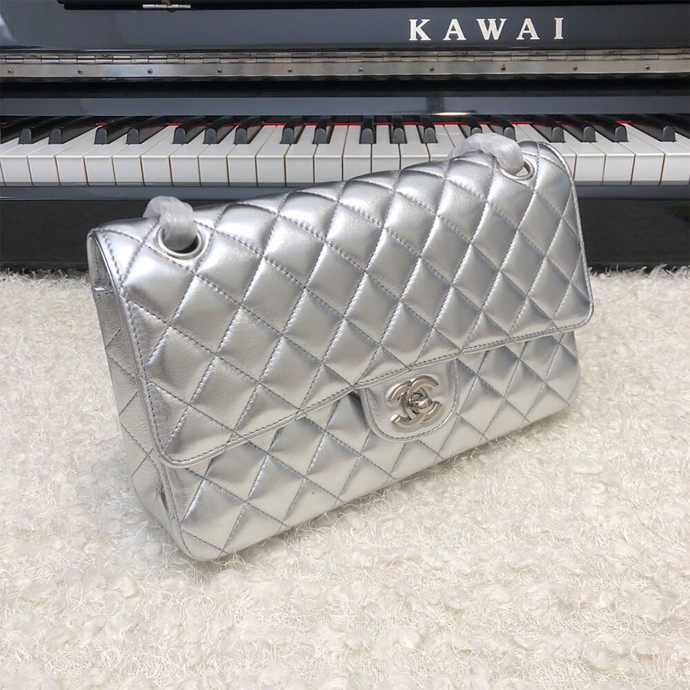 CHANEL Classic Flap Medium(High-end Grade) - Top Club