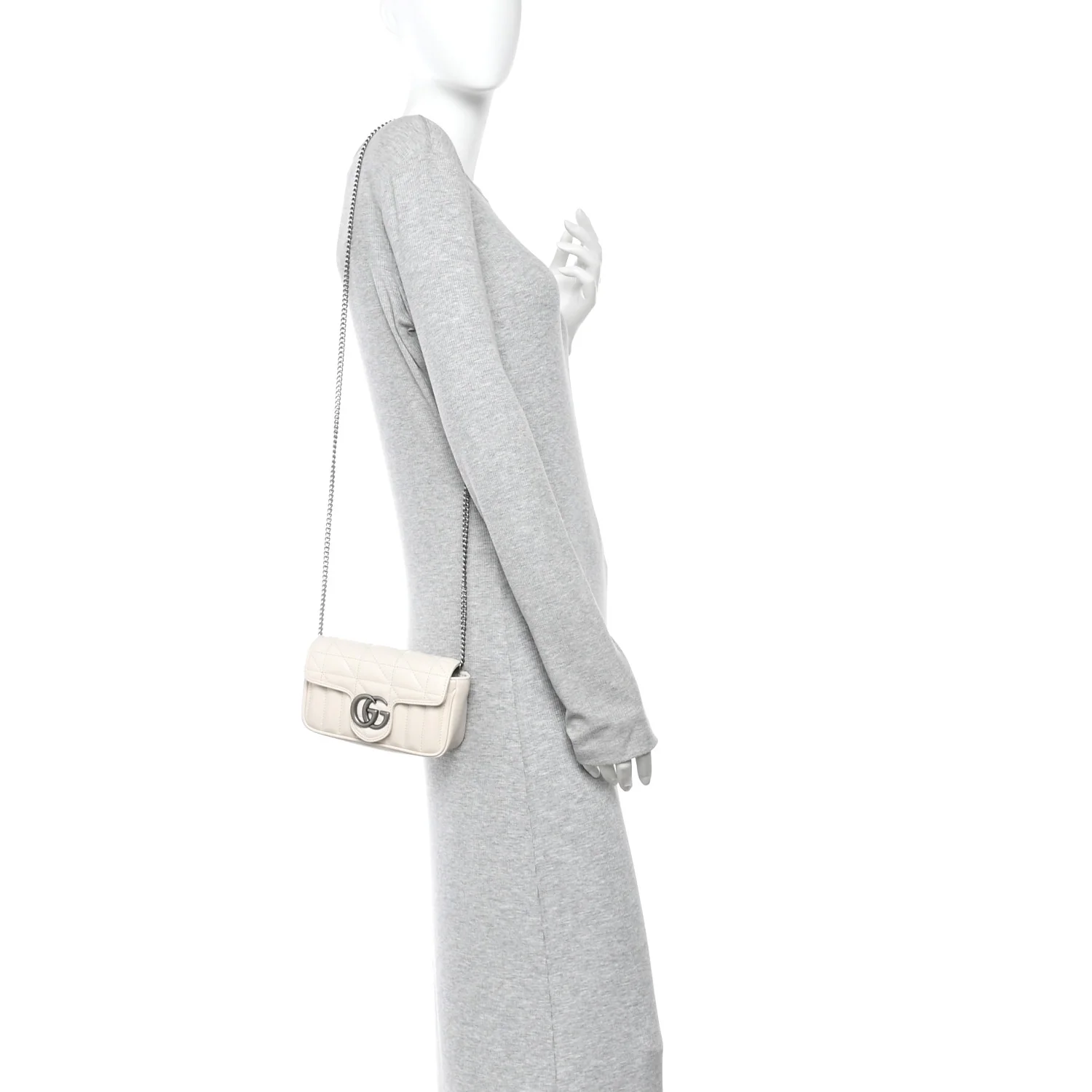 Calfskin Matelasse Aria Super Mini GG Marmont Shoulder Bag Mystic White