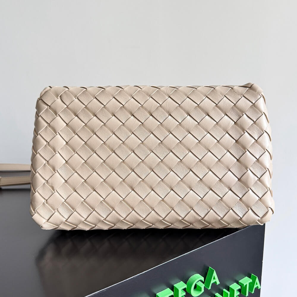Bottega Veneta Medium Parachute(HIGH-END GRADE) - Top Club