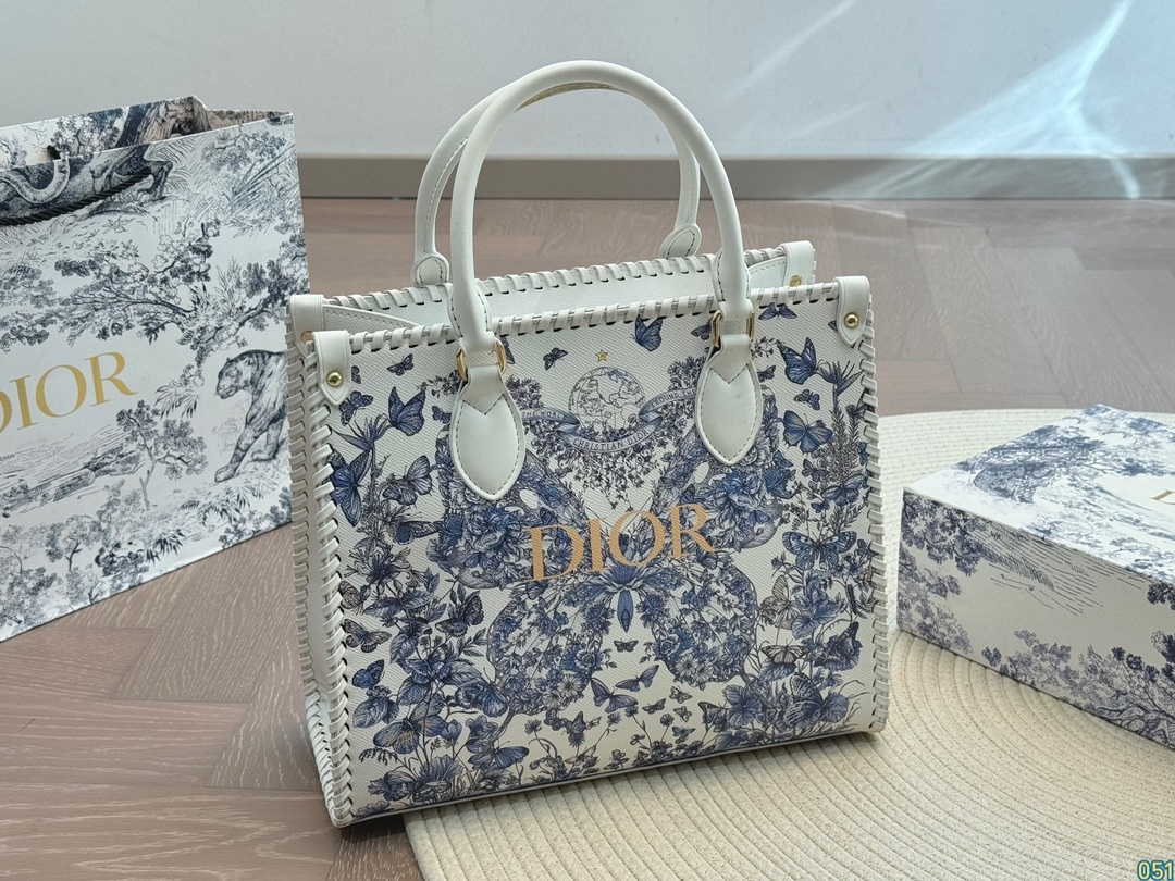 D new arrival tote bag size: 32 * 28 cm - Top Club