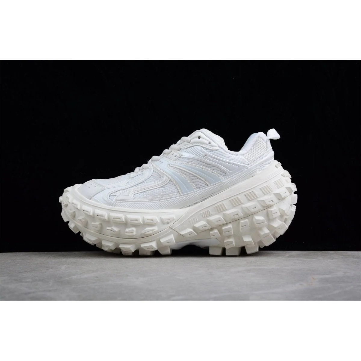 BALENCIAGA DEFENDER x WHITE - Sneaker Replica Workshop