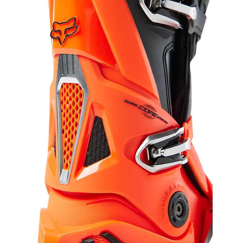Instincts boots