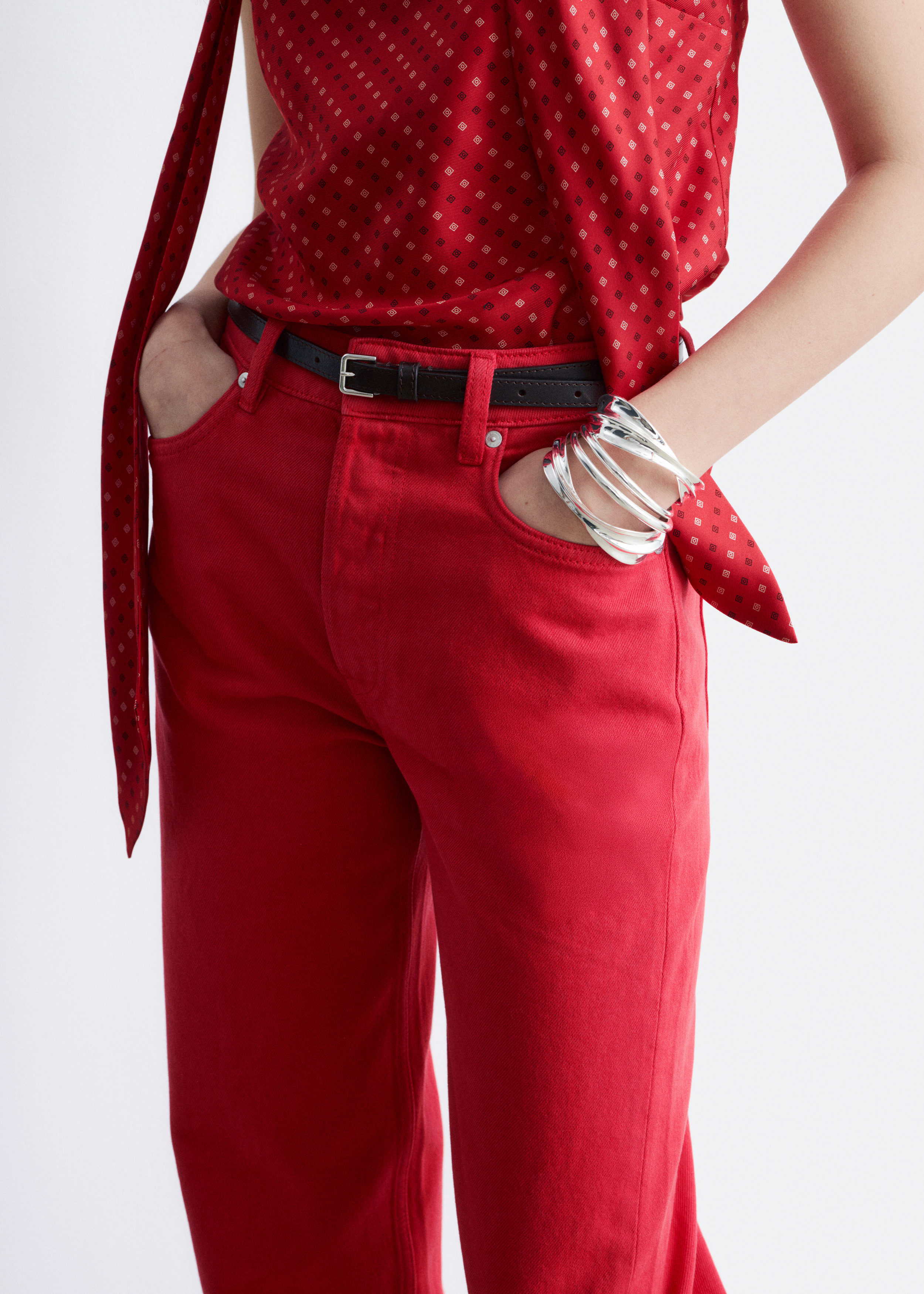 & Other Stories HIGH-WAIST TAPERED JEANS