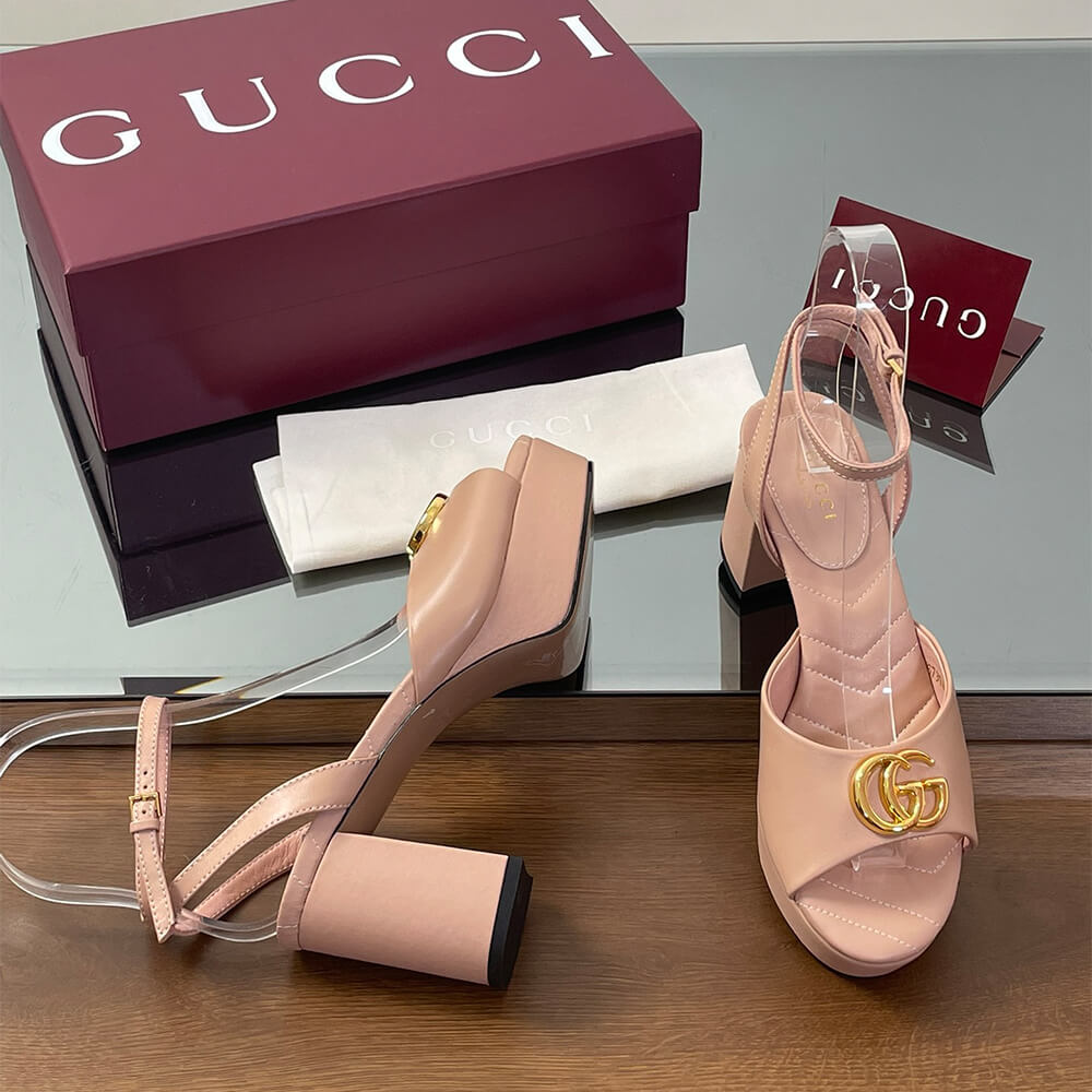 GUCCI Women s platform sandal with Double G - Top Club