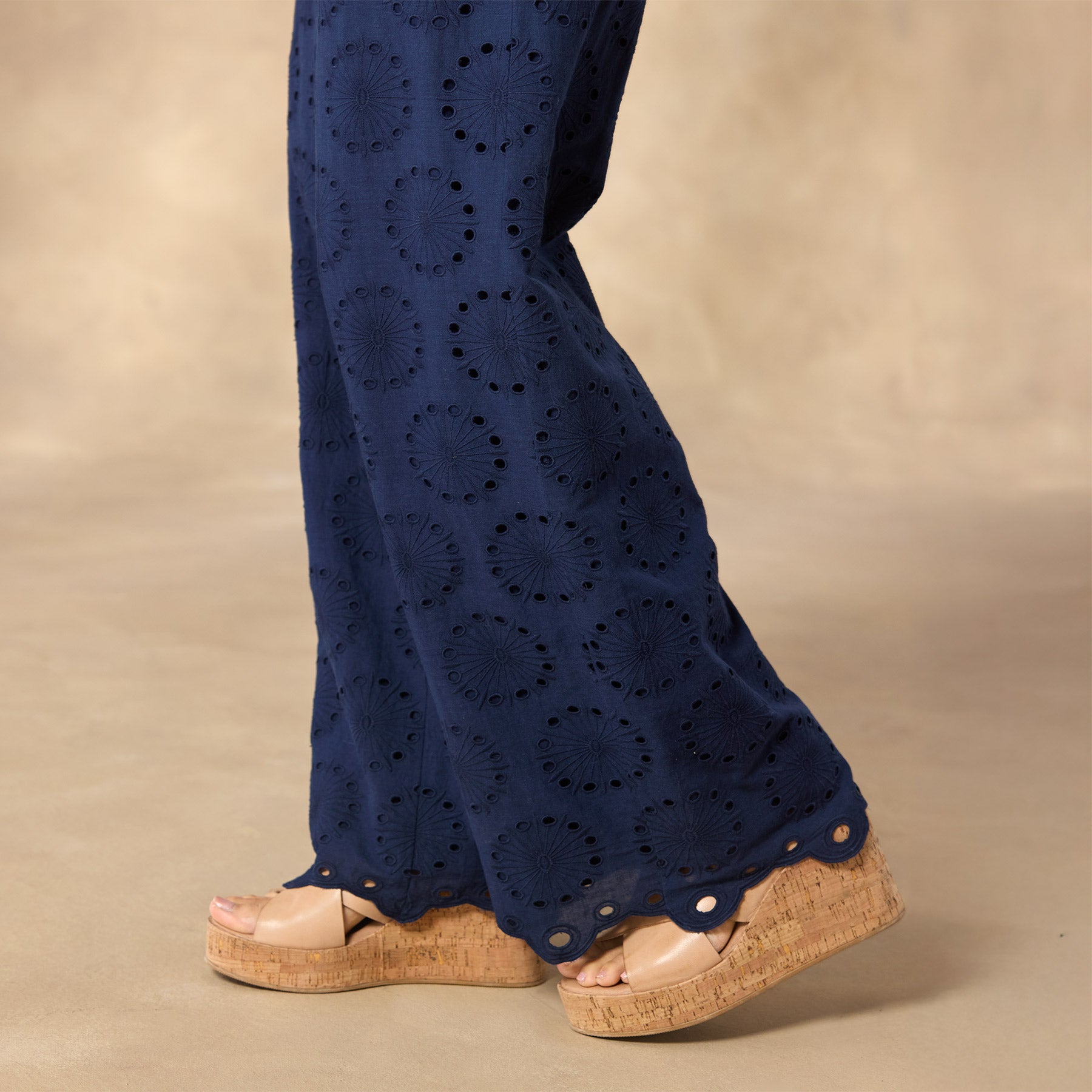 Beachy Beauty Pant - Sundance Living