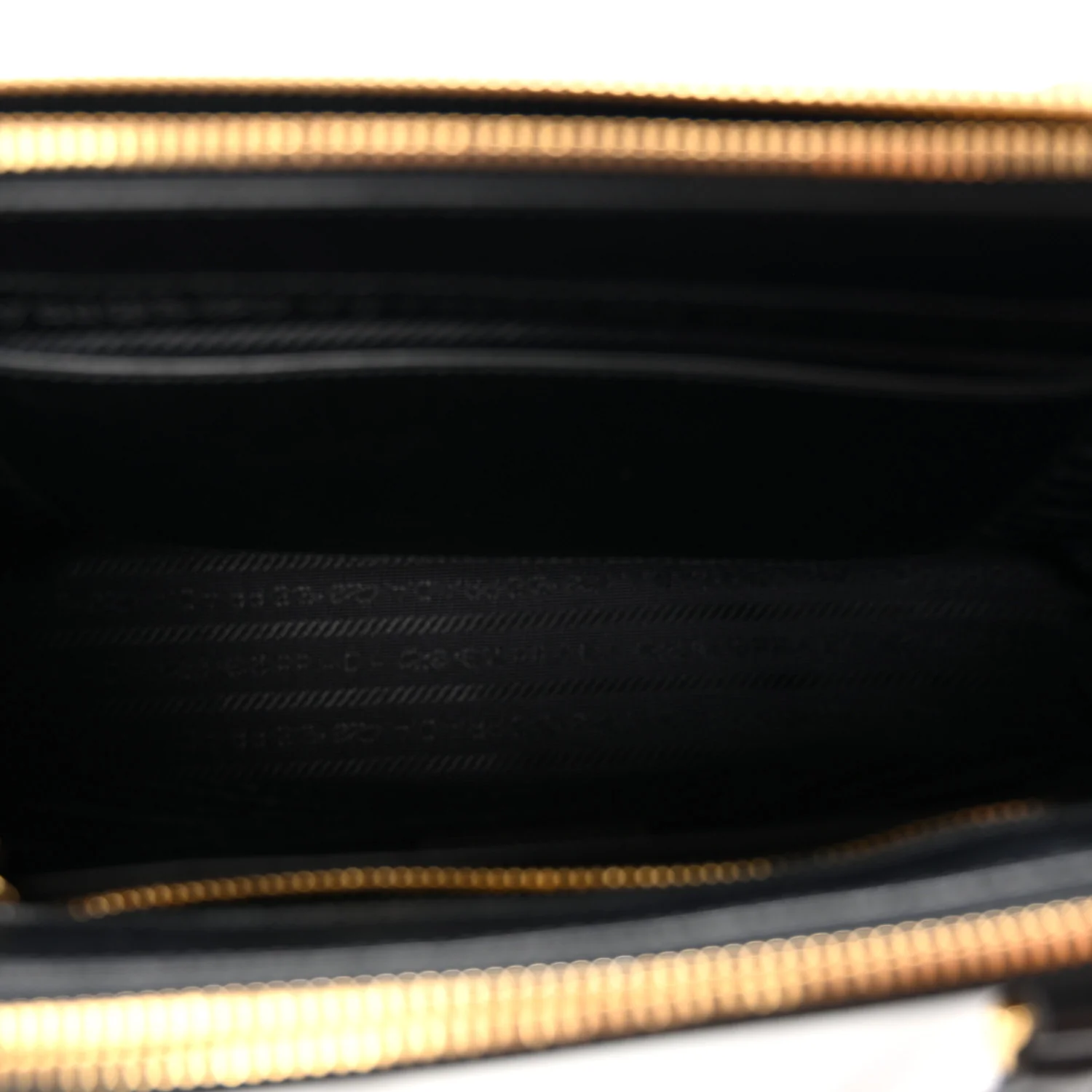 Saffiano Small Galleria Double Zip Tote Black - Top Club