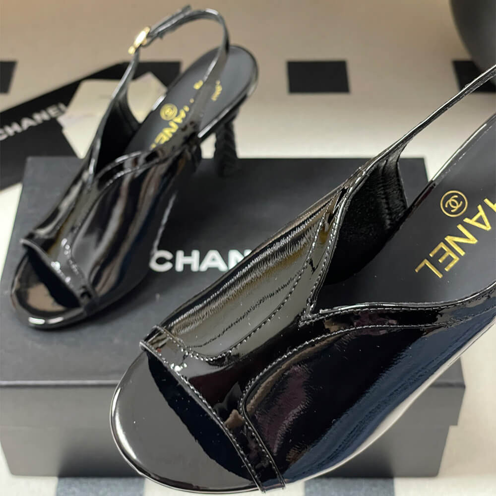 CHANEL Sandals - Top Club