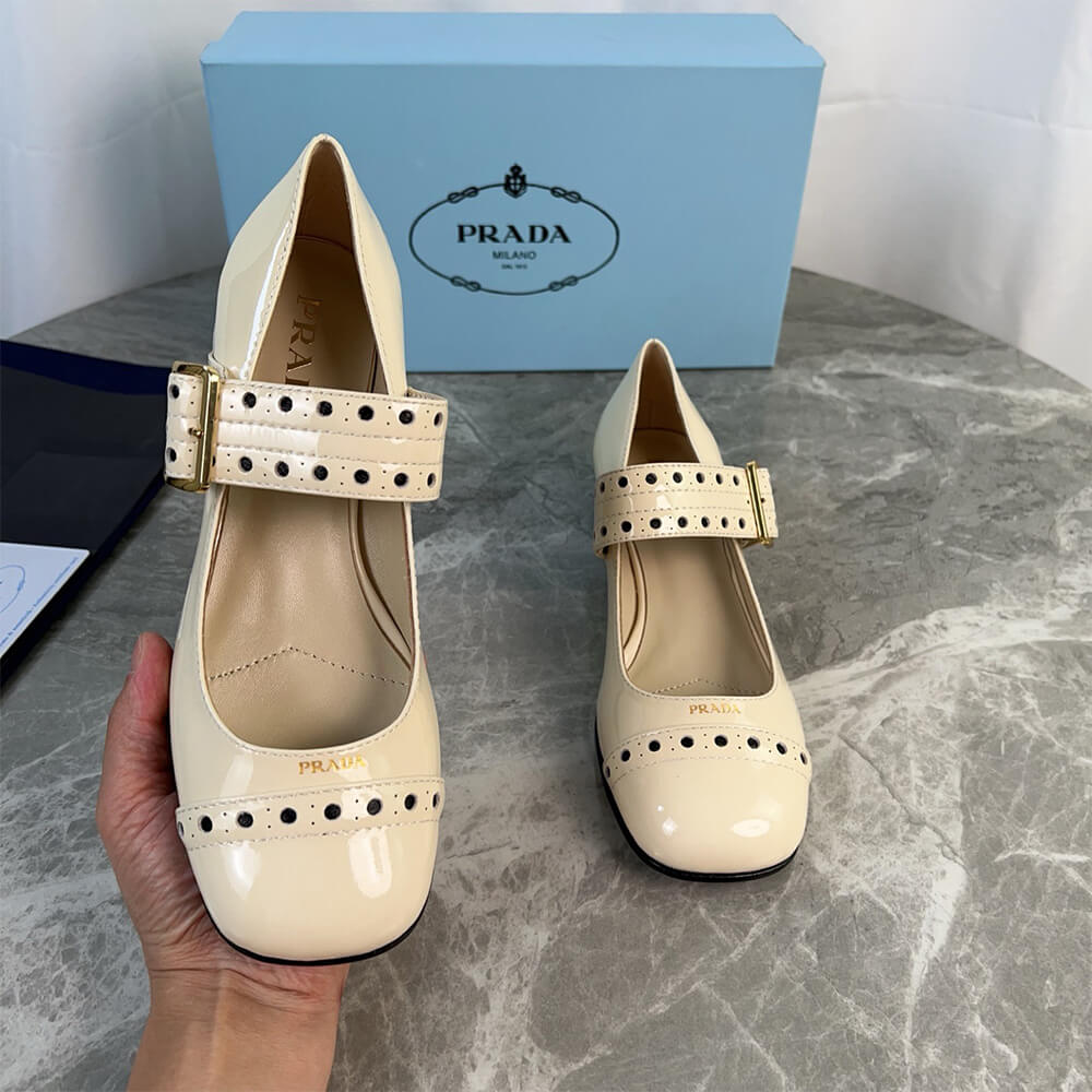 PRADA Patent leather Mary Jane pumps - Top Club