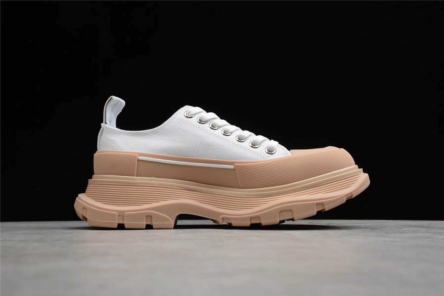 Alexander McQueen Tread Slick Low in White/Tan - Sneaker Replica Workshop