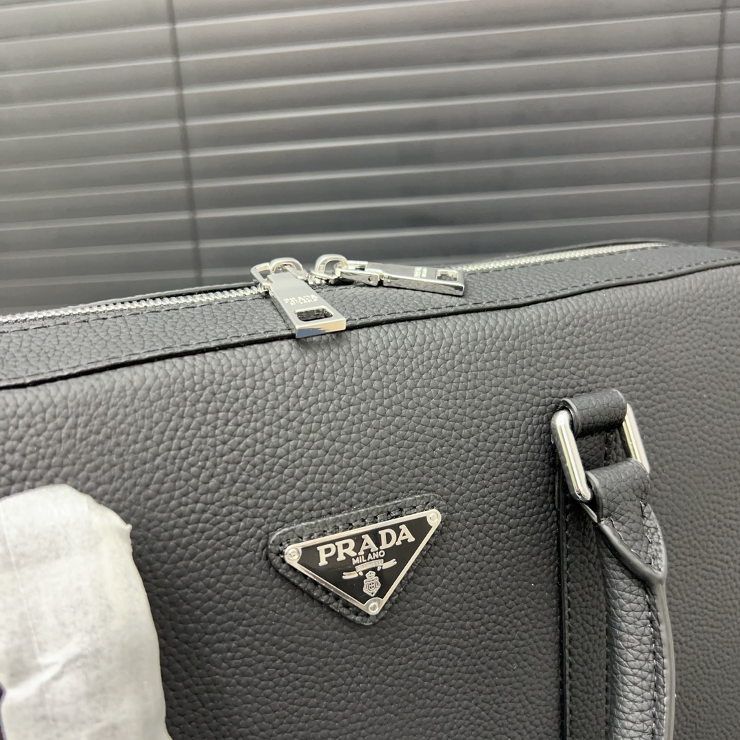 Pra new arrival briefcase laptop bag size: 38*28 cm - Top Club