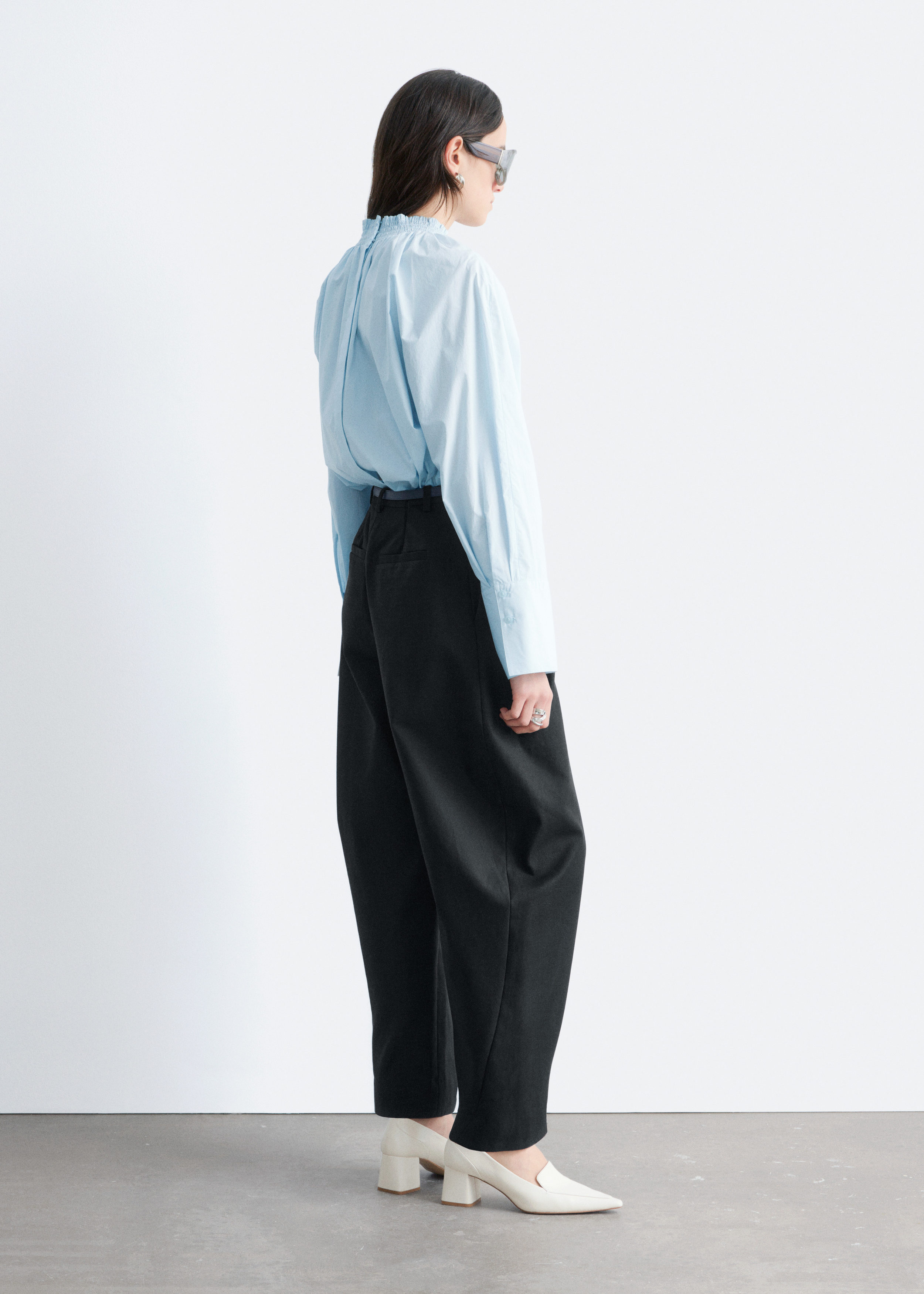 & Other Stories GATHERED STAND-COLLAR BLOUSE