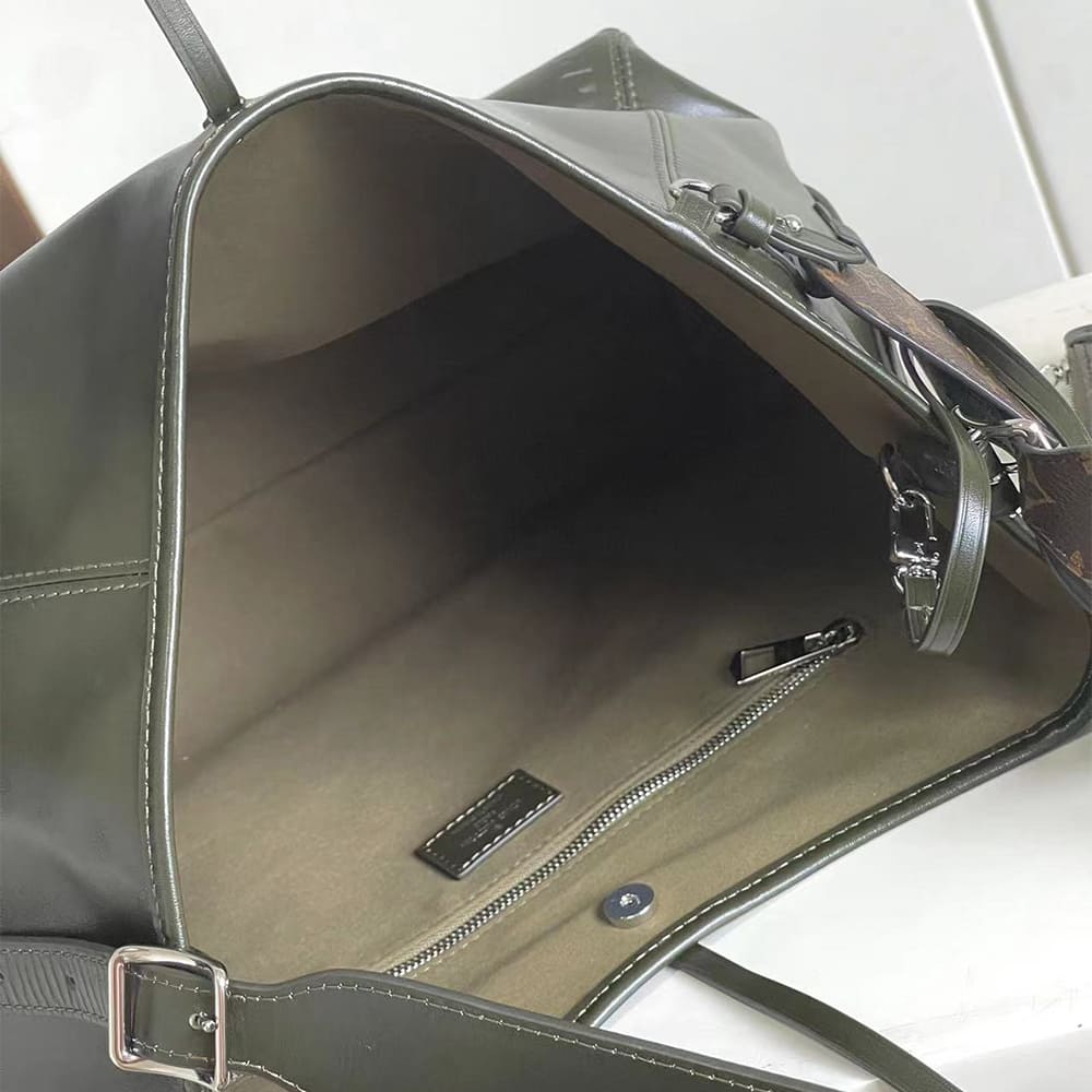 LV Carryall Vibe MM - Top Club