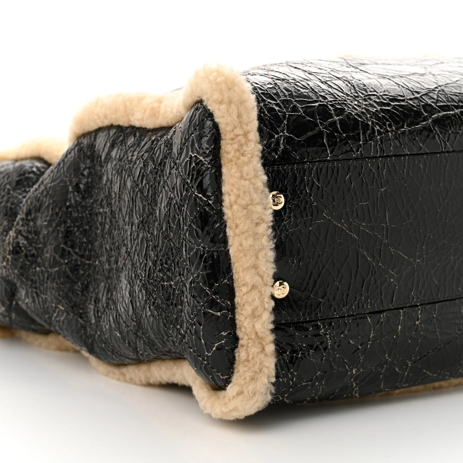 Shiny Crumpled Sheepskin Shearling CC Mania Tote Bag Black Beige - Top Club