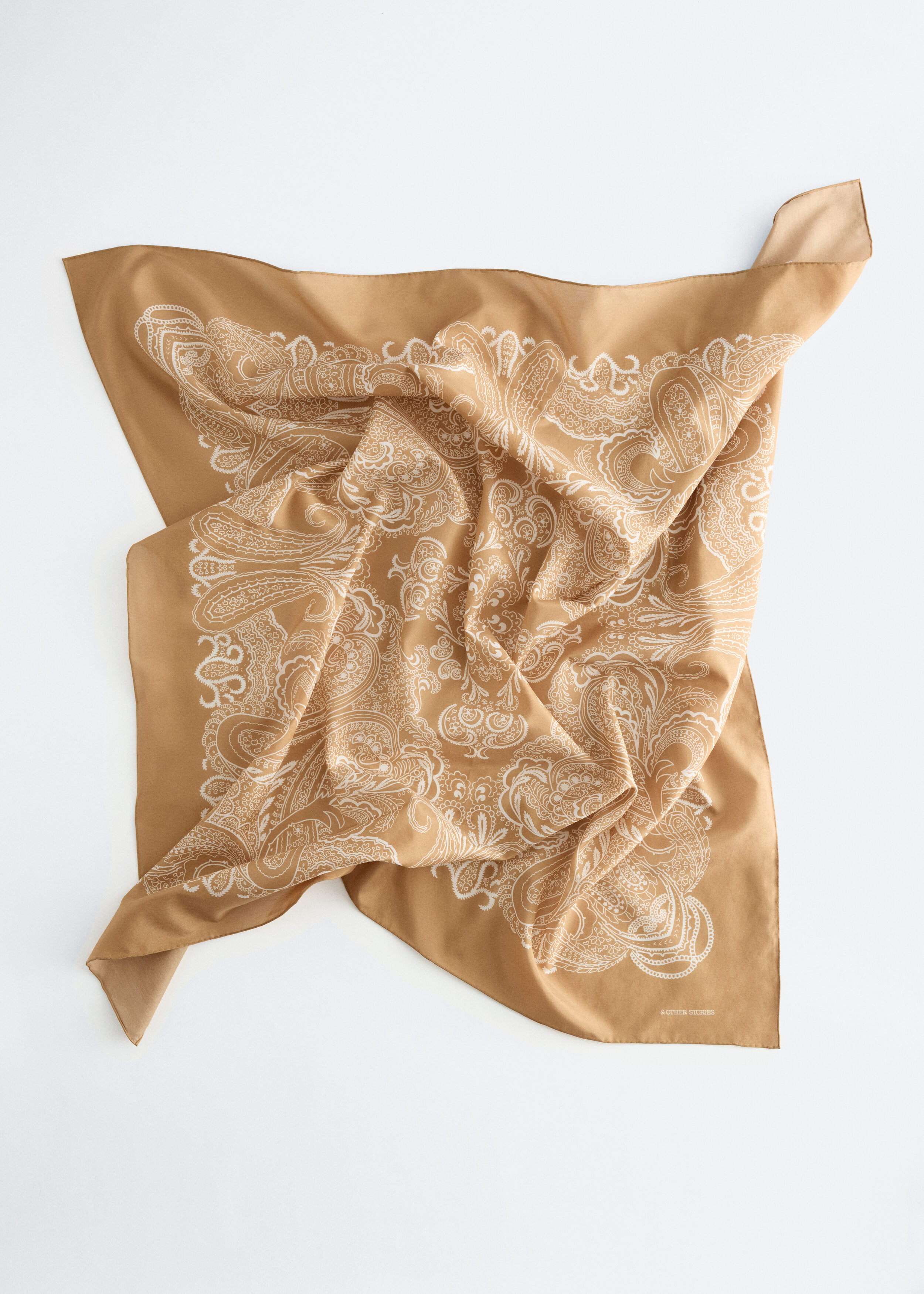 & Other Stories SILK-BLEND PAISLEY SCARF