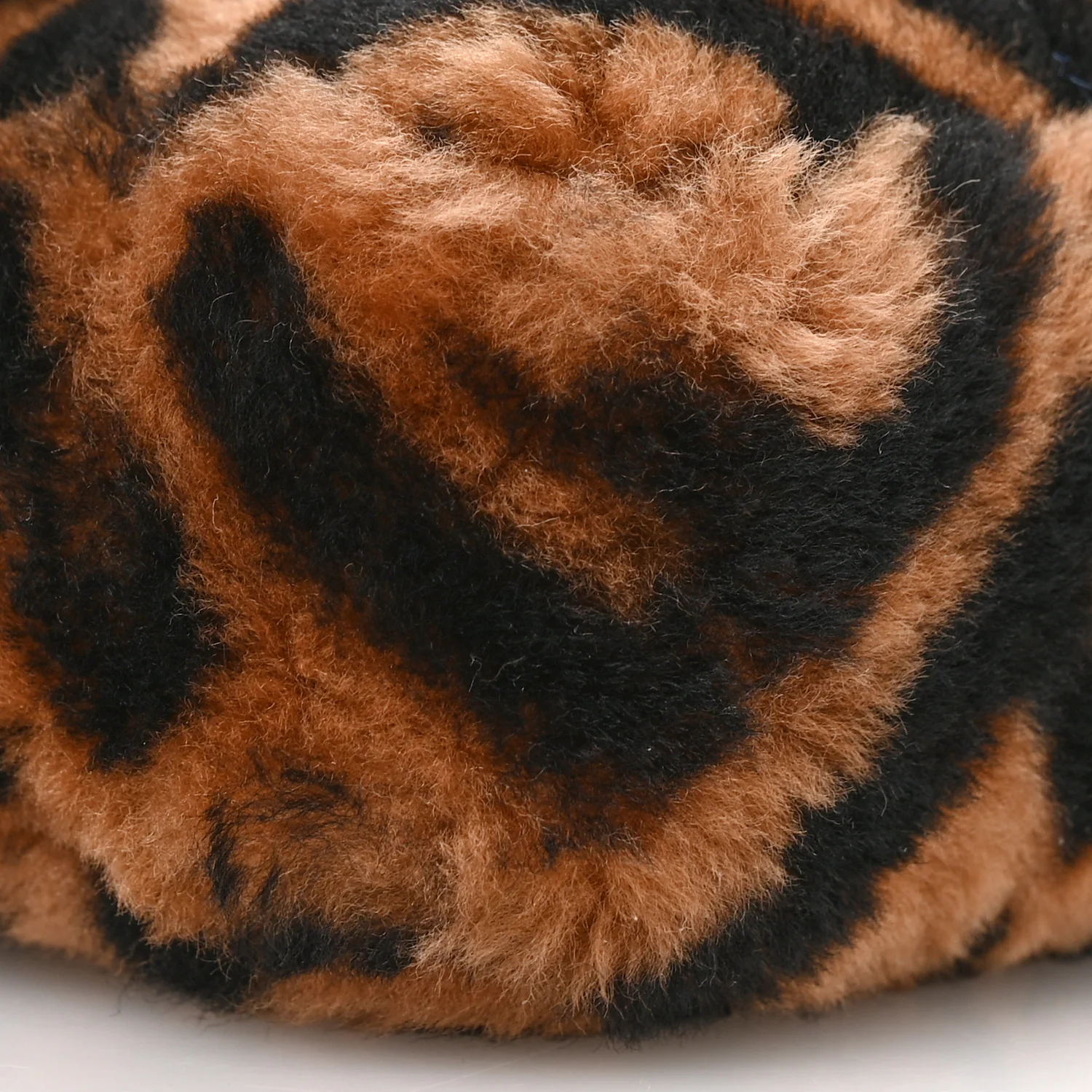 Shearling Vitello Dolce Macro FF 1974 Mini Tobacco Black - Top Club