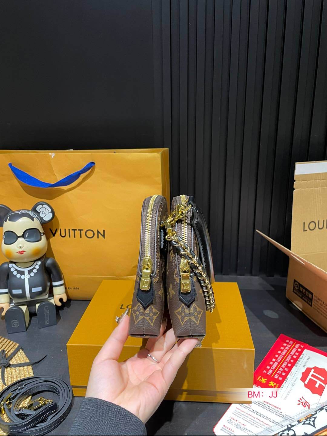 Louis new arrival bb bag size: 24*15 cm - Top Club