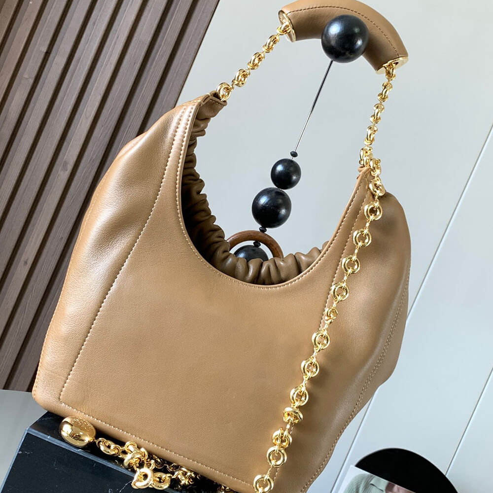 Loewe Small Squeeze bag in nappa lambskin - Top Club