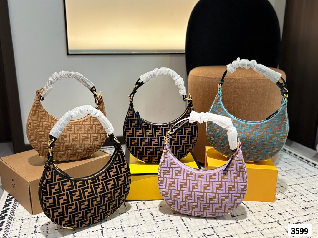 Fen 2025 new arrival graphy moon bag size:30 * 16cm - Top Club