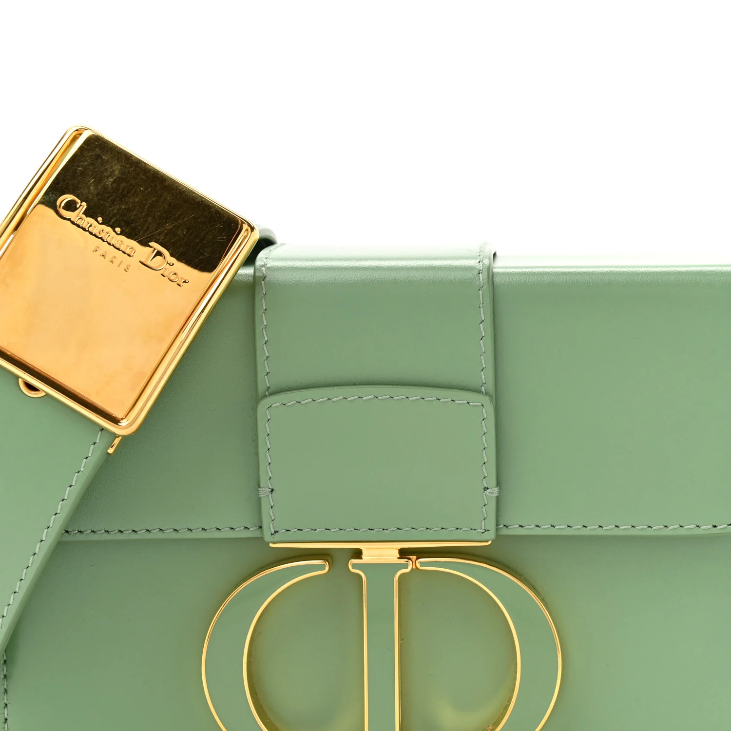 Box Calfskin 30 Montaigne Box Bag Mint Green - Top Club