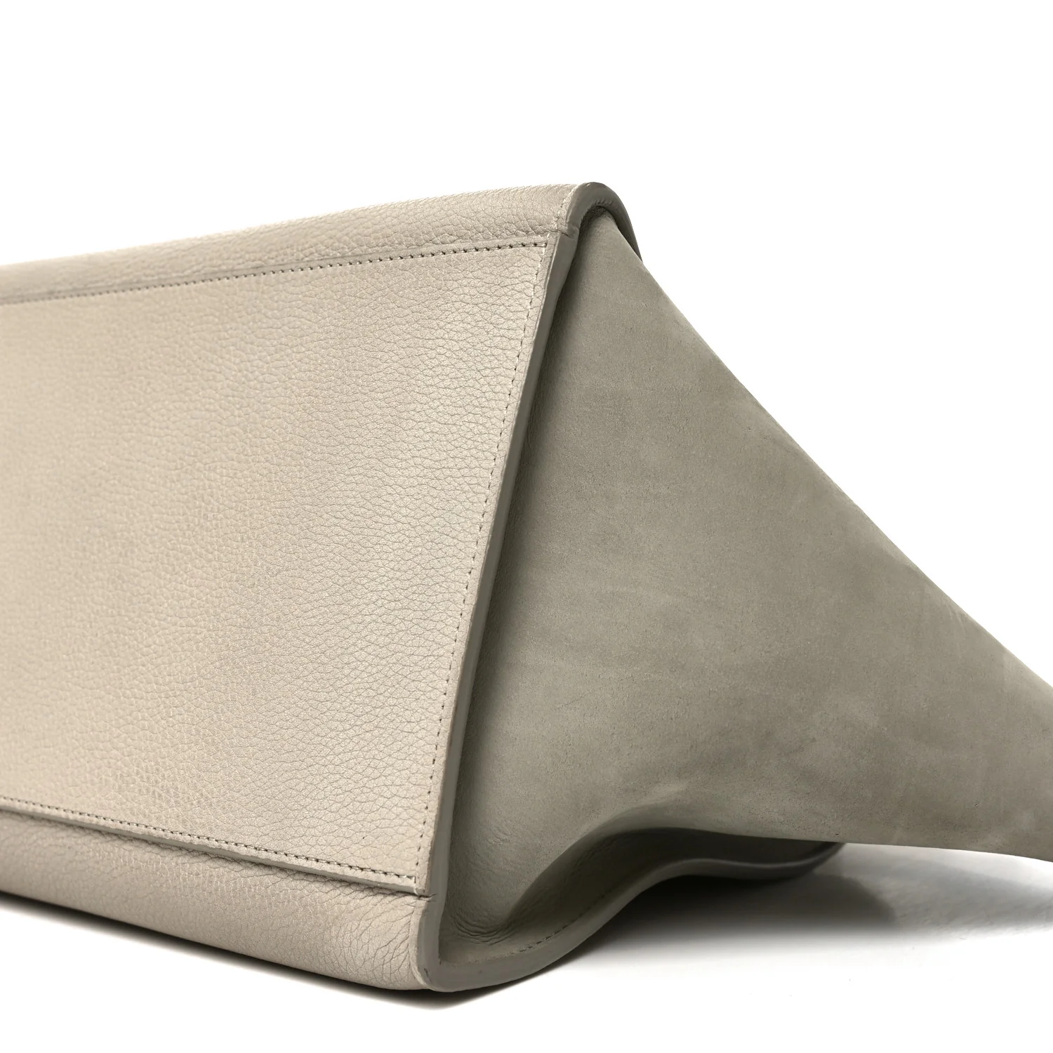 Spazzolato Calfskin Nubuck Small Trapeze Quartz - Top Club