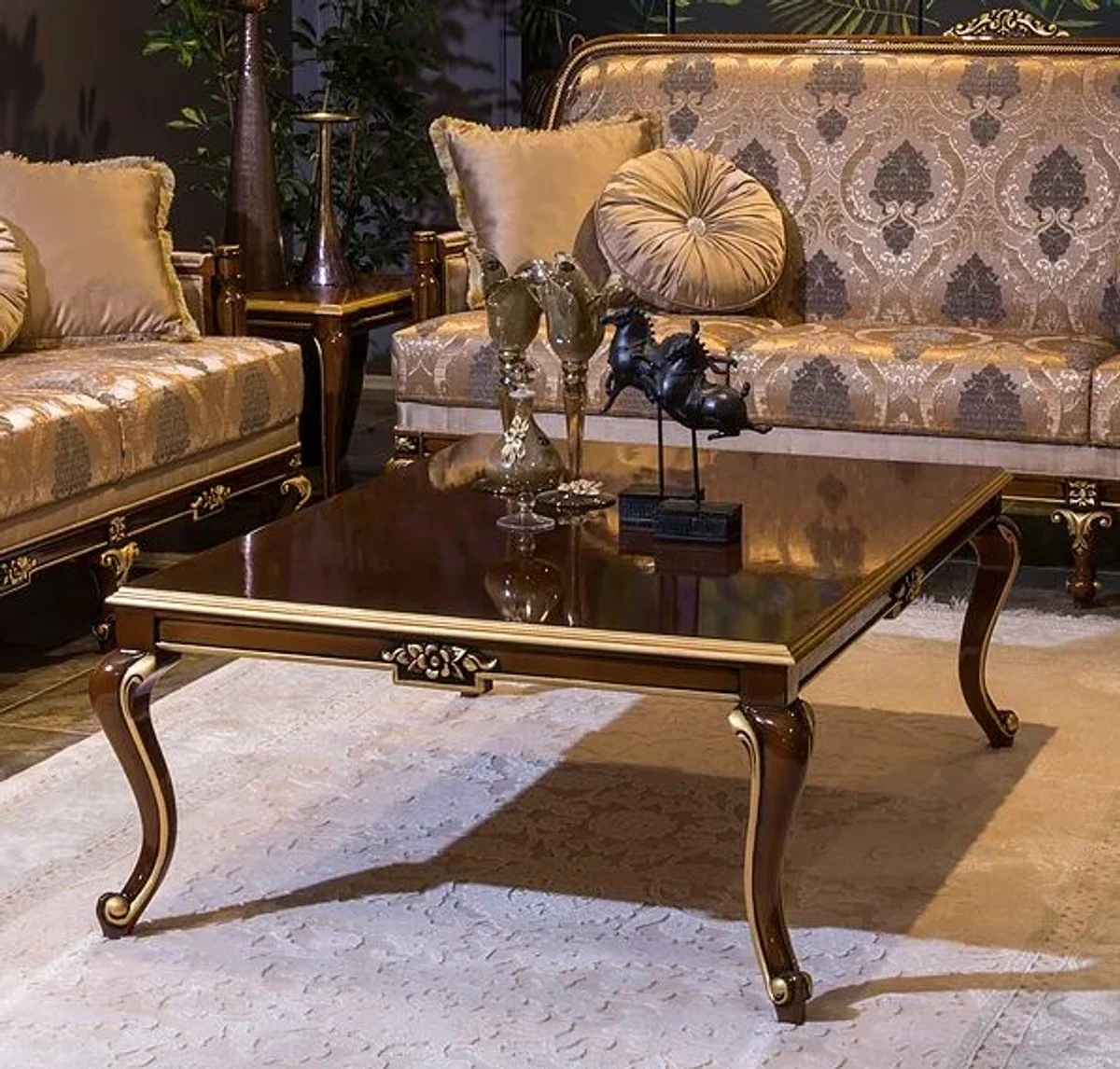 Luxury baroque living room set gray / brown / gold - 2 baroque sofas & 2 baroque armchairs & 1 baroque coffee table - living room furniture in baroque style - baroque furniture - baroque furnishings