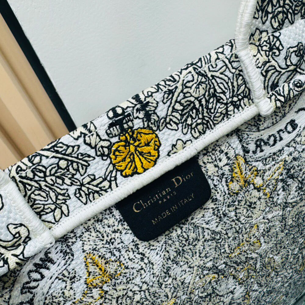 Medium Dior Book Tote - Top Club