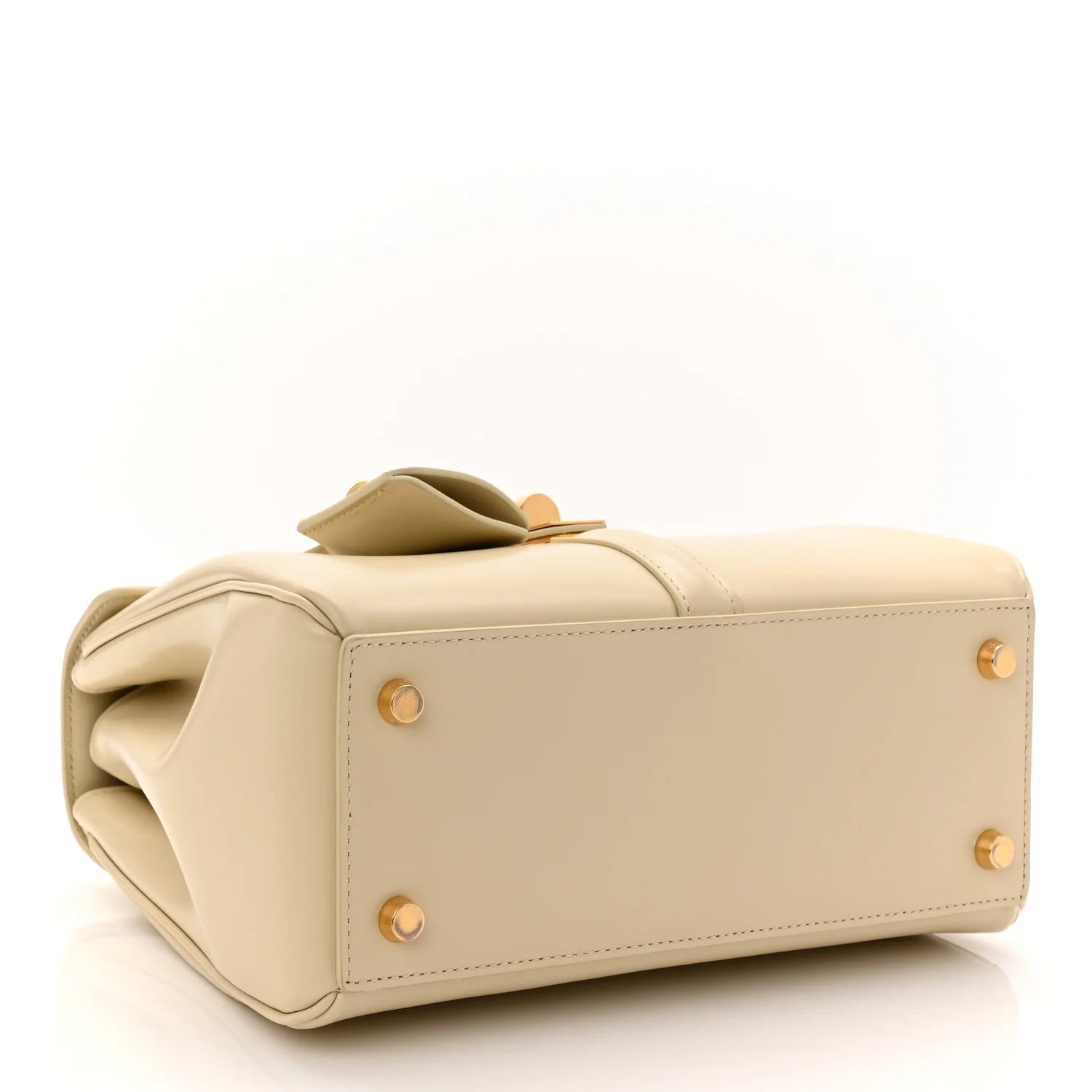 Satinated Calfskin Small 16 Top Handle Bag Beige - Top Club