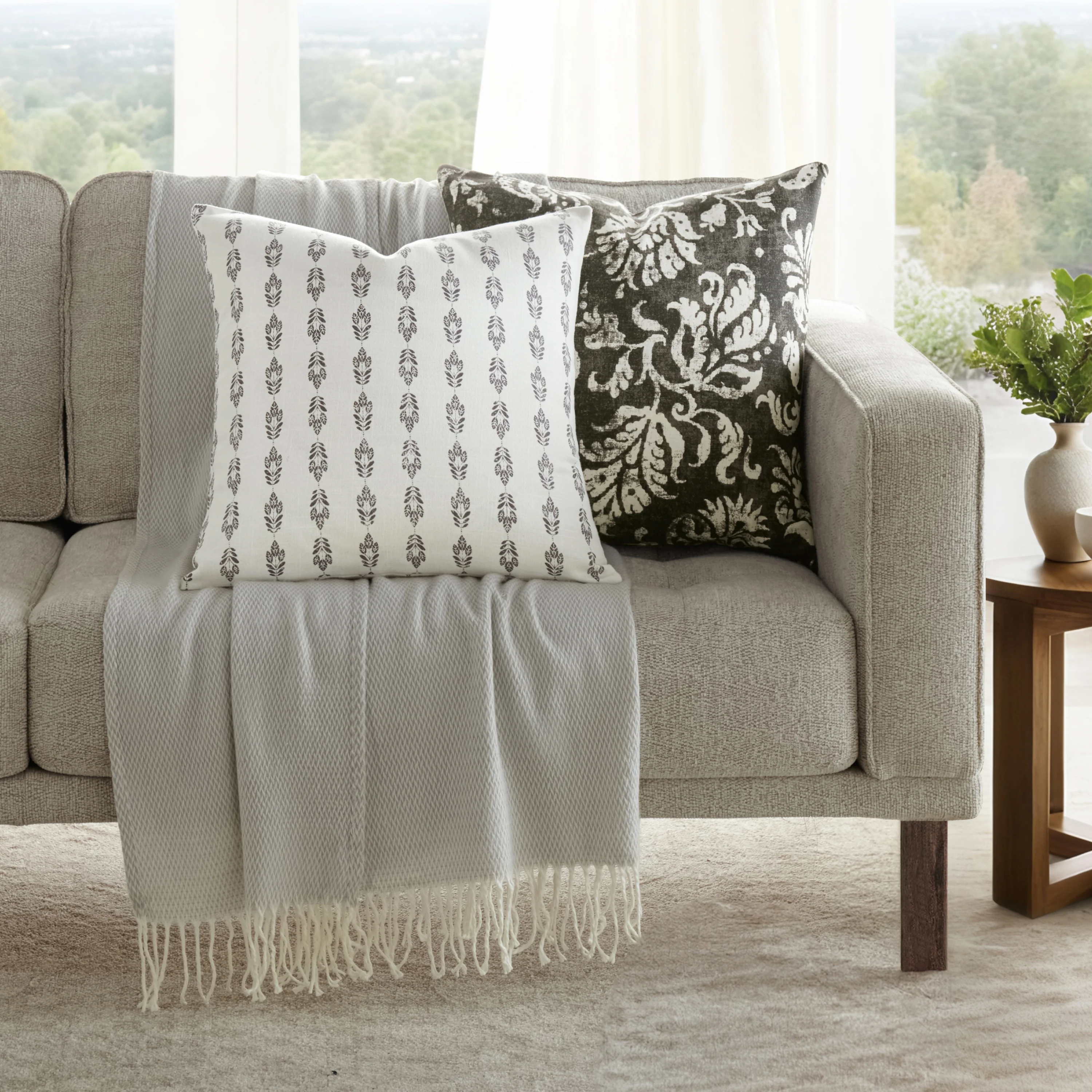 2-Pack Distressed Floral Décor Throw Pillows