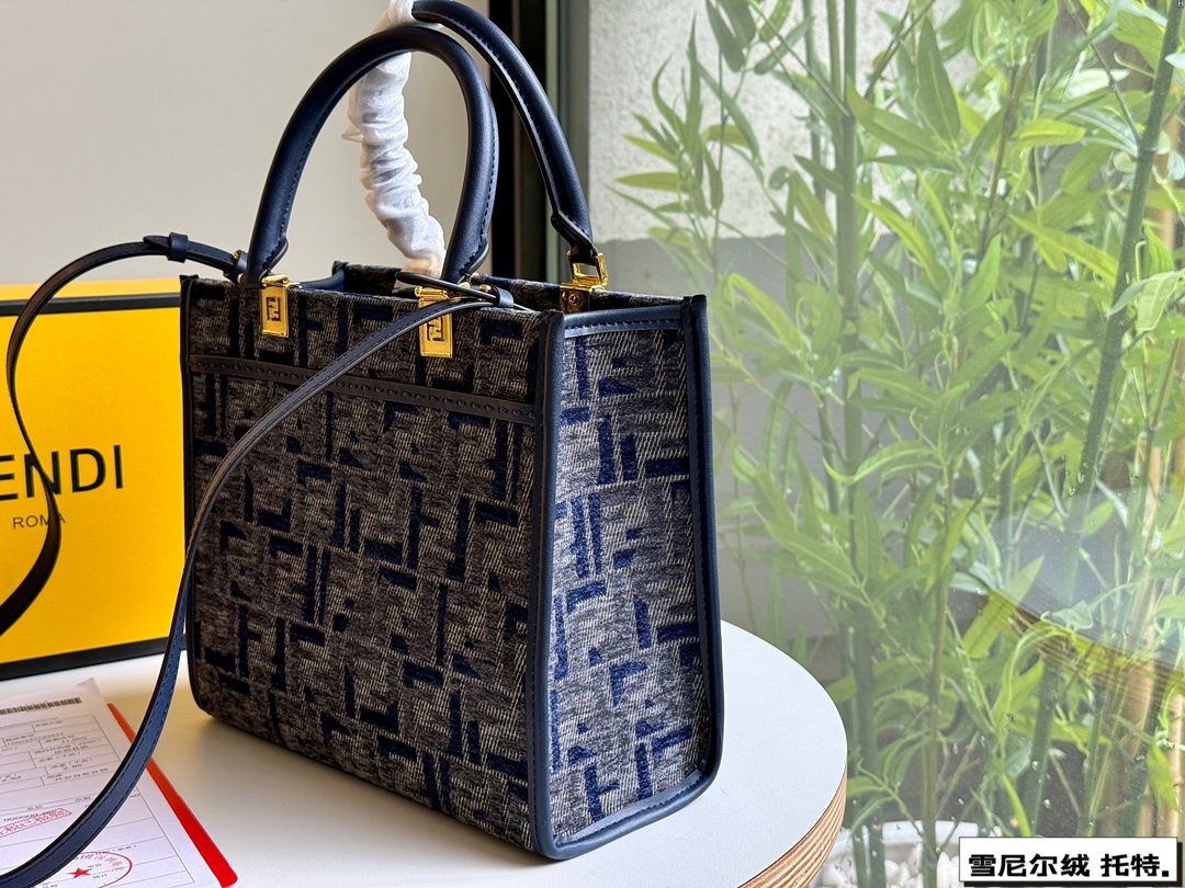 Fen new arrival tote bag 03 size: 25 cm - Top Club