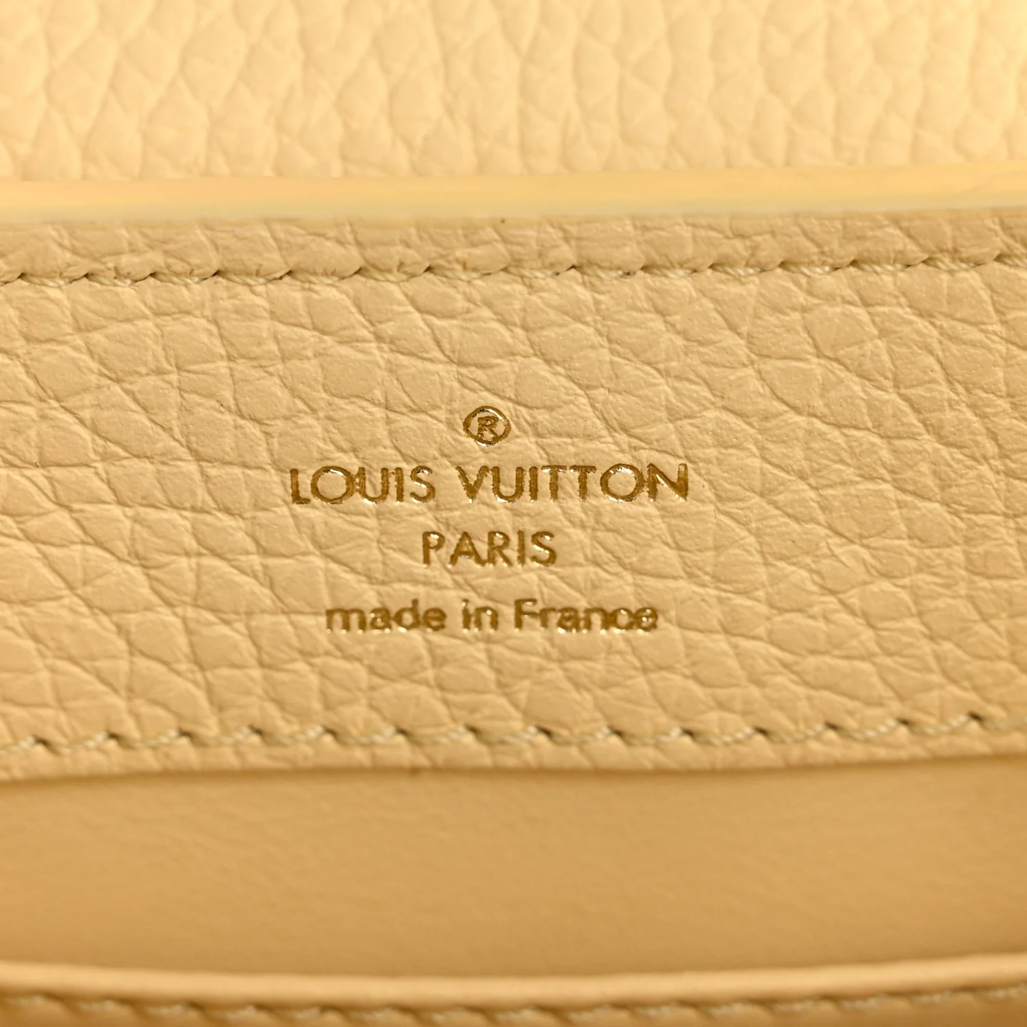 Taurillon Snakeskin Mini Capucines Banane - Top Club