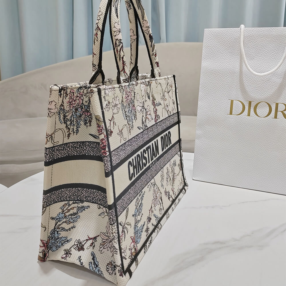 Medium Dior Book Tote - Top Club