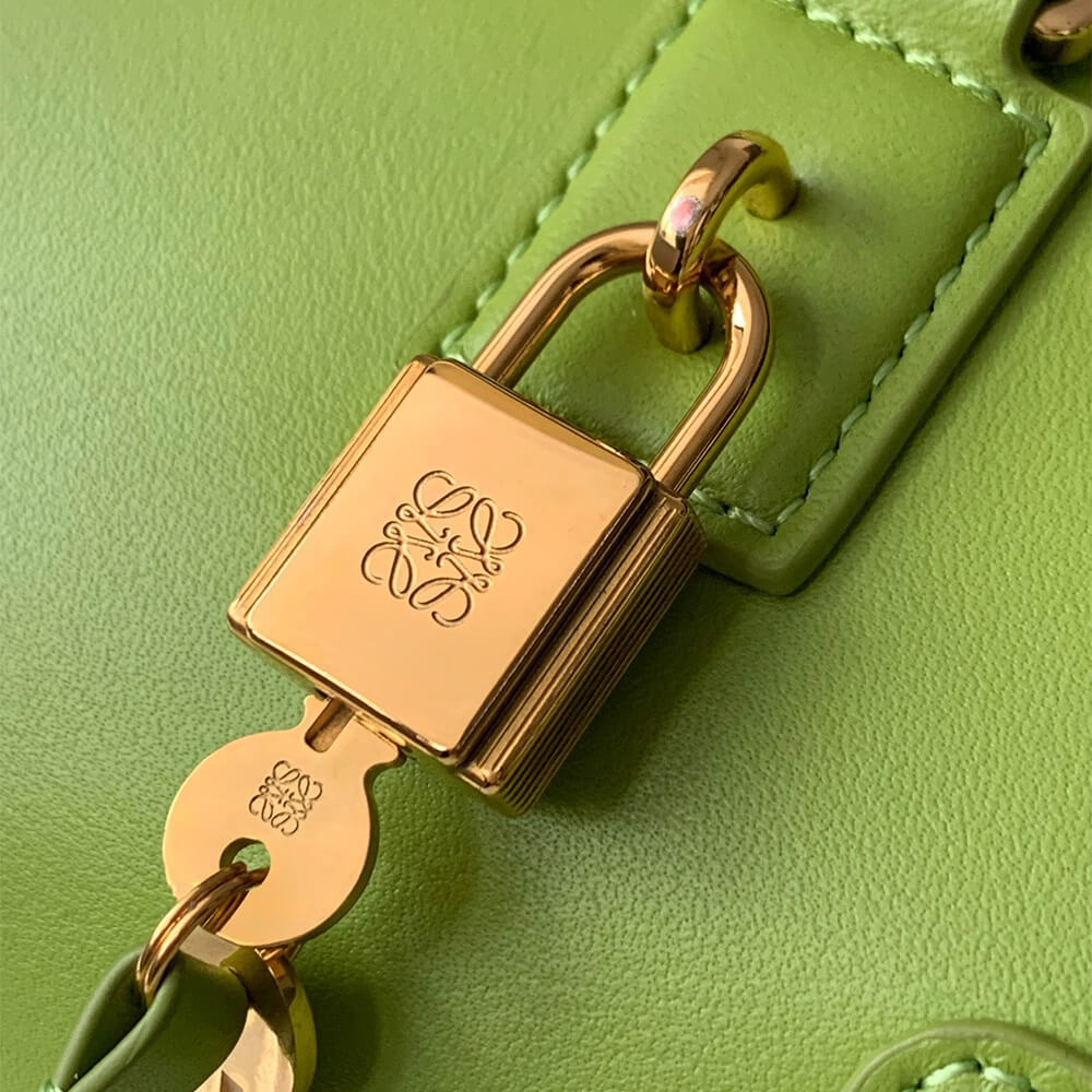 LOEWE Amazona 23 Cropped bag in nappa calfskin(HIGH-END GRADE) - Top Club