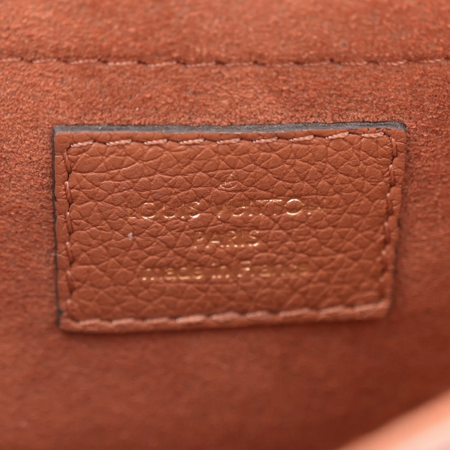 Grained Calfskin Lockme Tender Chataigne Brown - Top Club